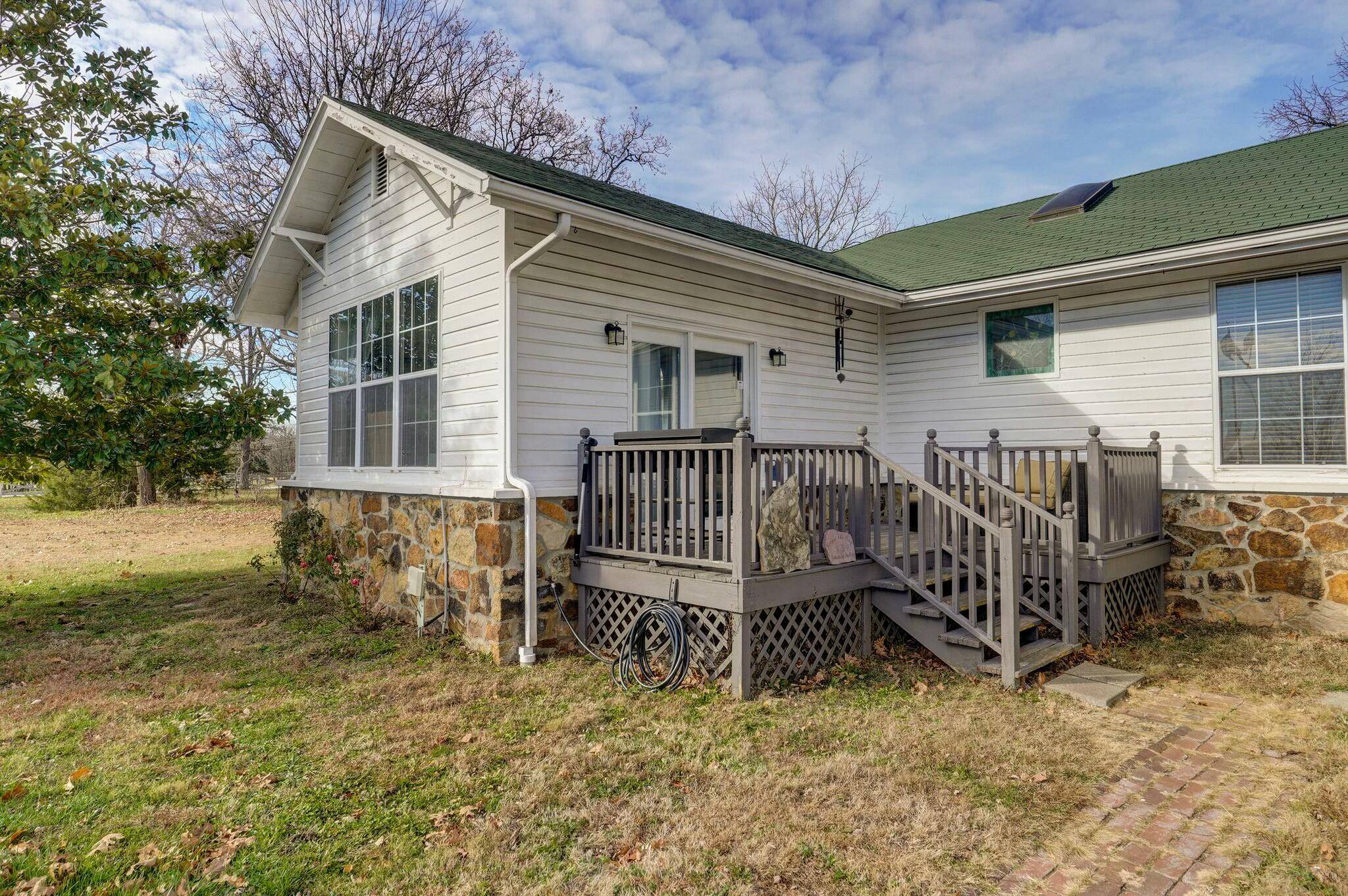 Strafford, MO 65757,1100 State Highway 125