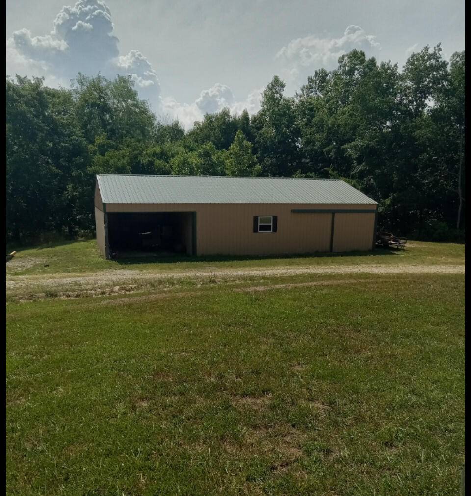 Ava, MO 65608,14649 Co RD #413