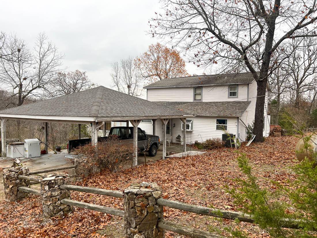 Protem, MO 65733,220 Cove Circle