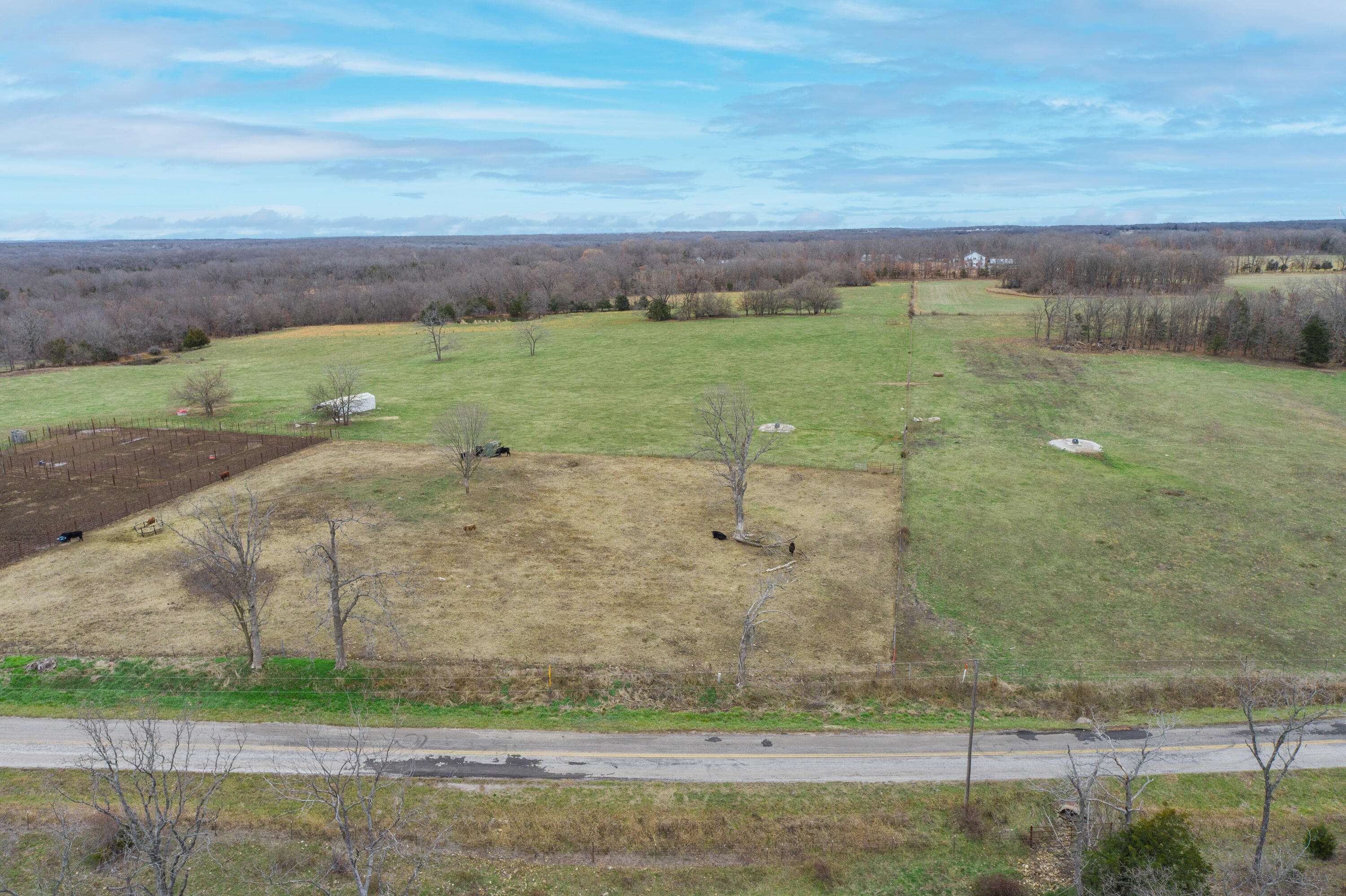 Wheatland, MO 65779,000 Highway W