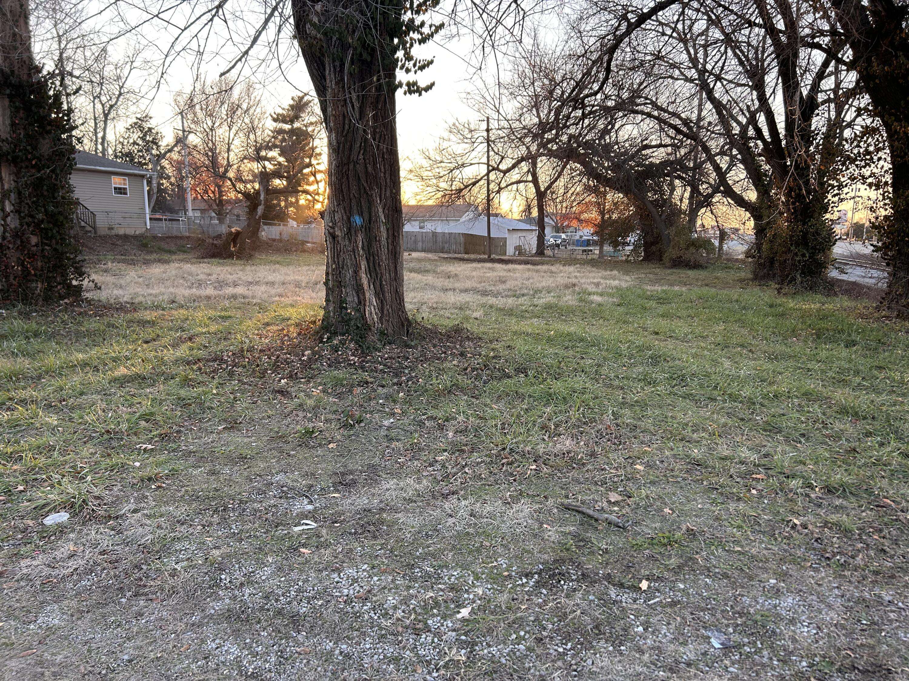 Joplin, MO 64801,702 S Mckinley AVE