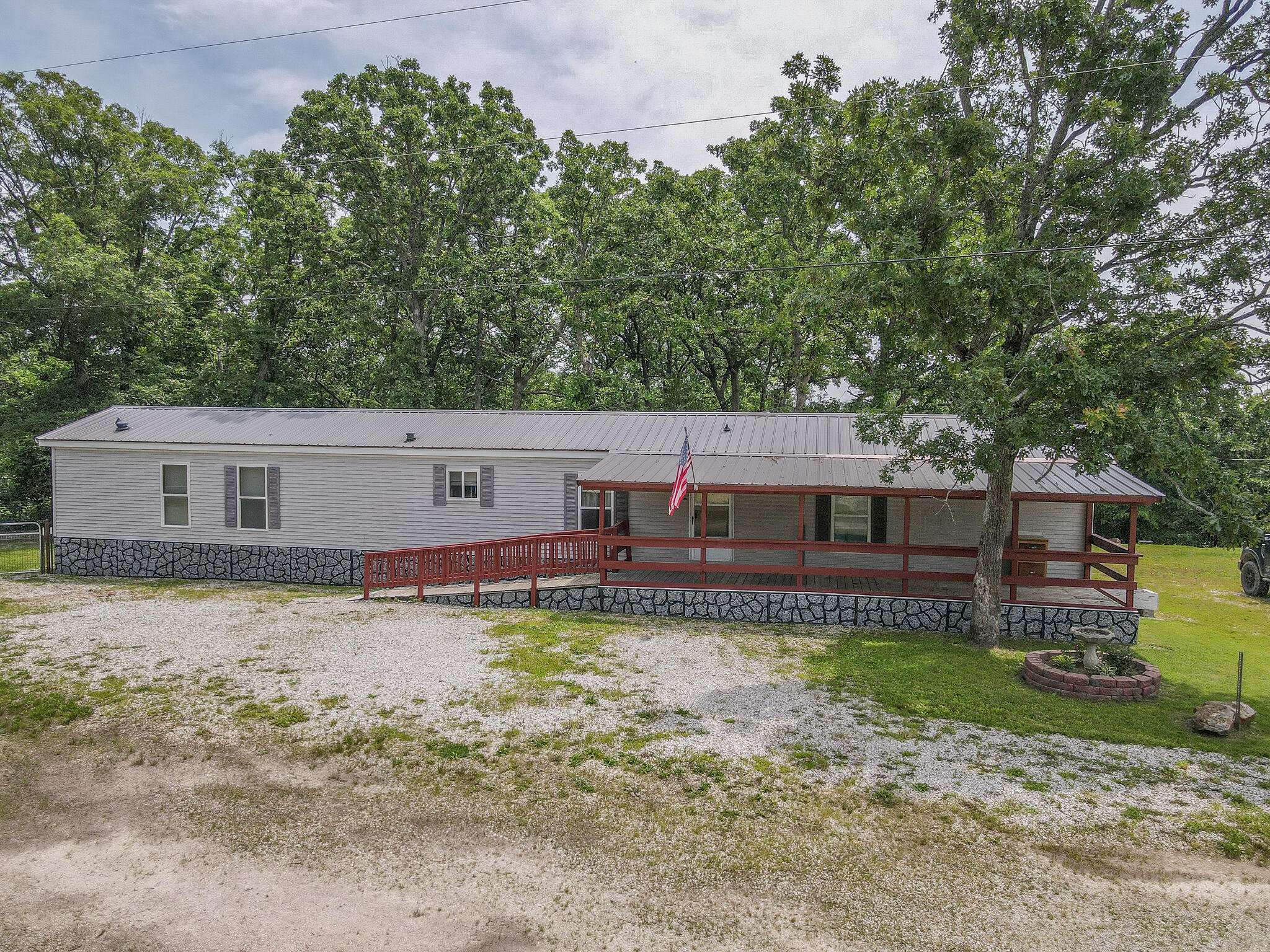 Pittsburg, MO 65724,26551 Easy Street