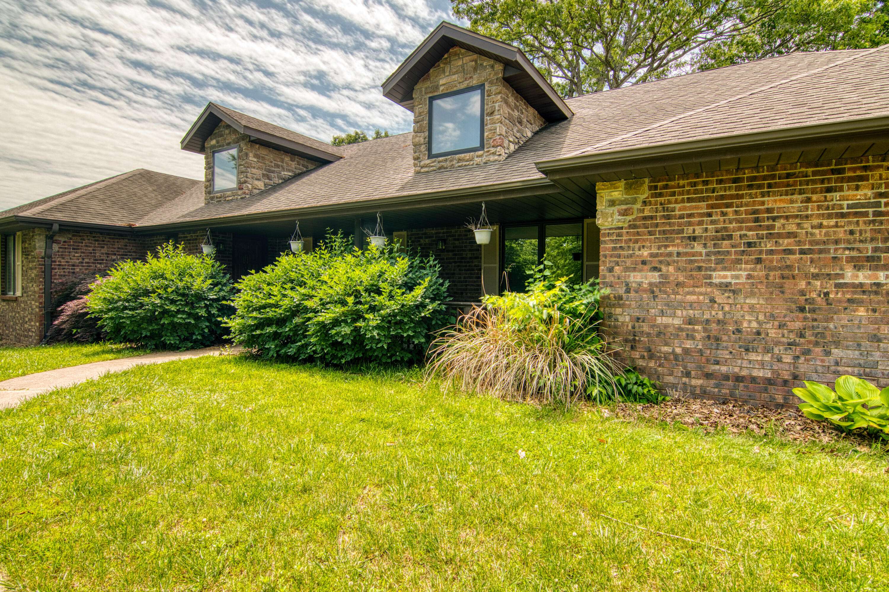 Nixa, MO 65714,1012 W Monarch DR