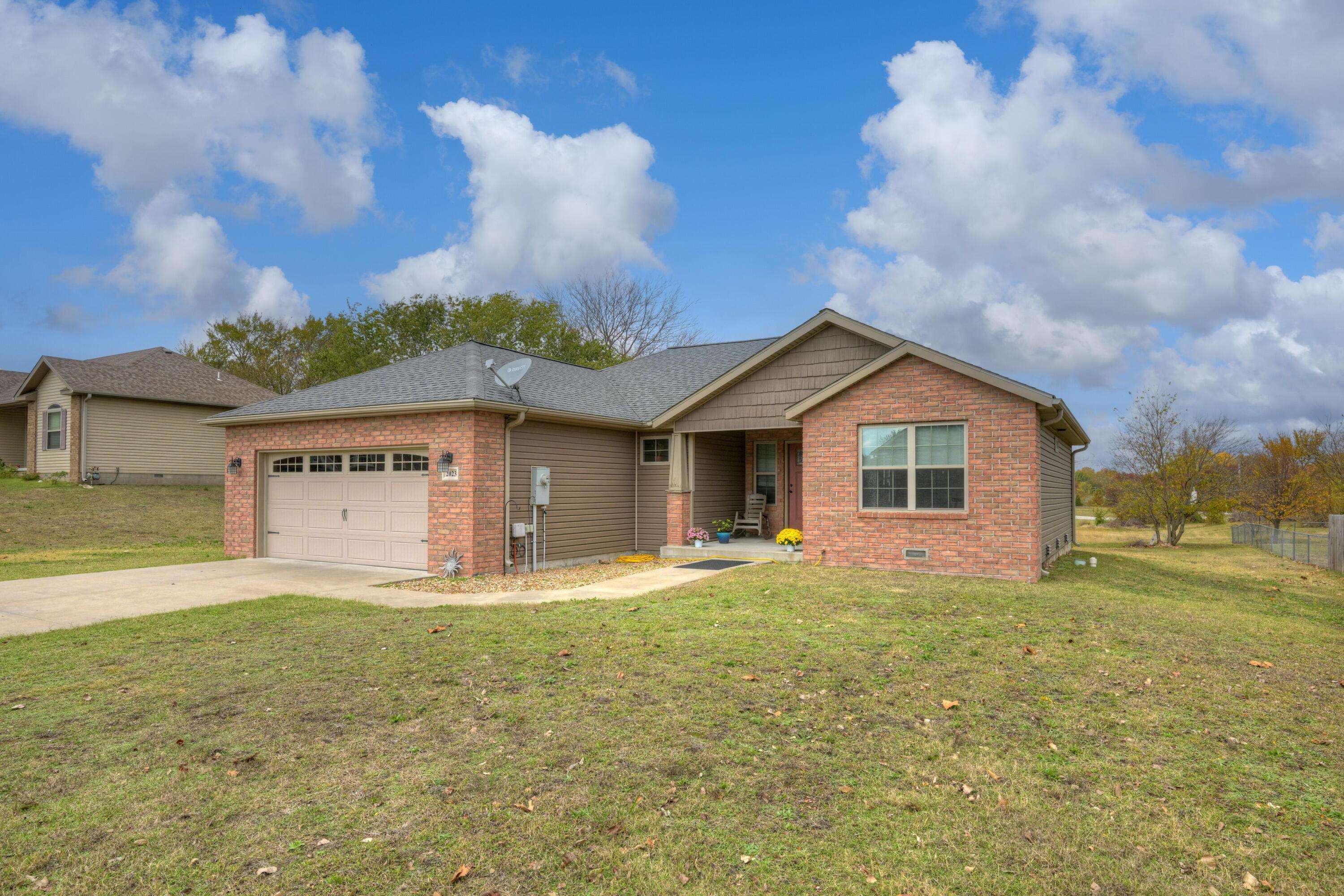 Joplin, MO 64804,2023 E 17th ST