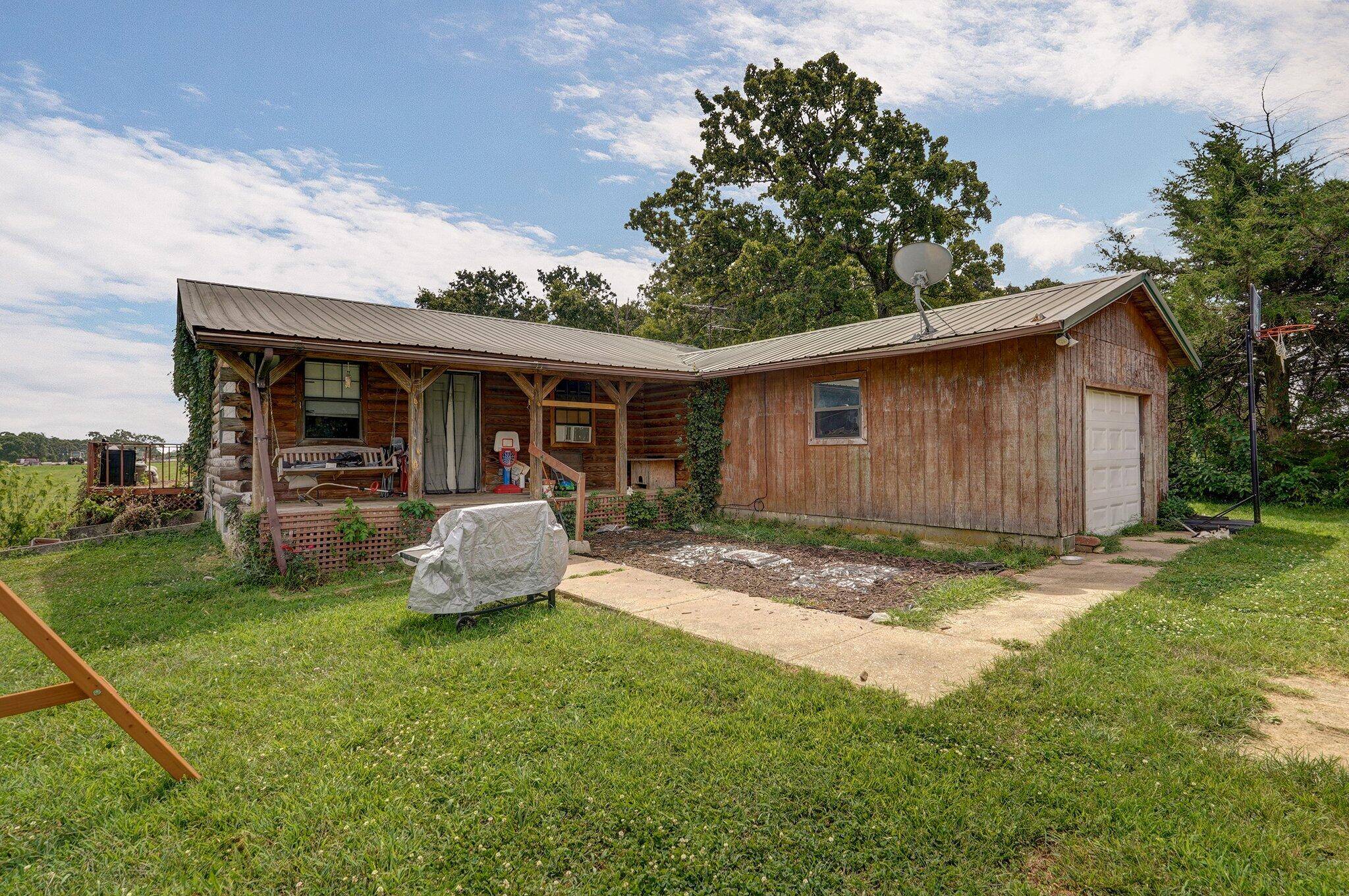 Miller, MO 65707,10798 Lawrence 2030