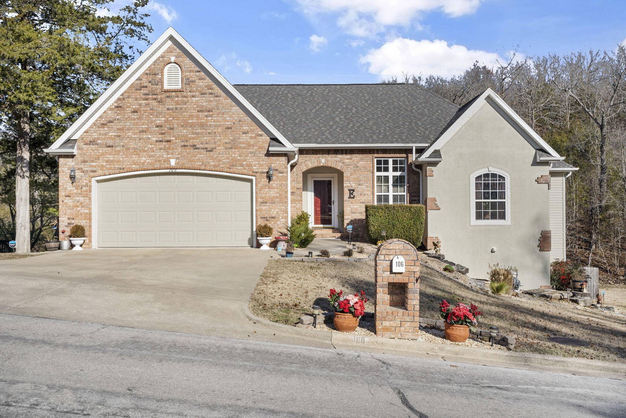 Branson, MO 65616,106 Briarcliff RD