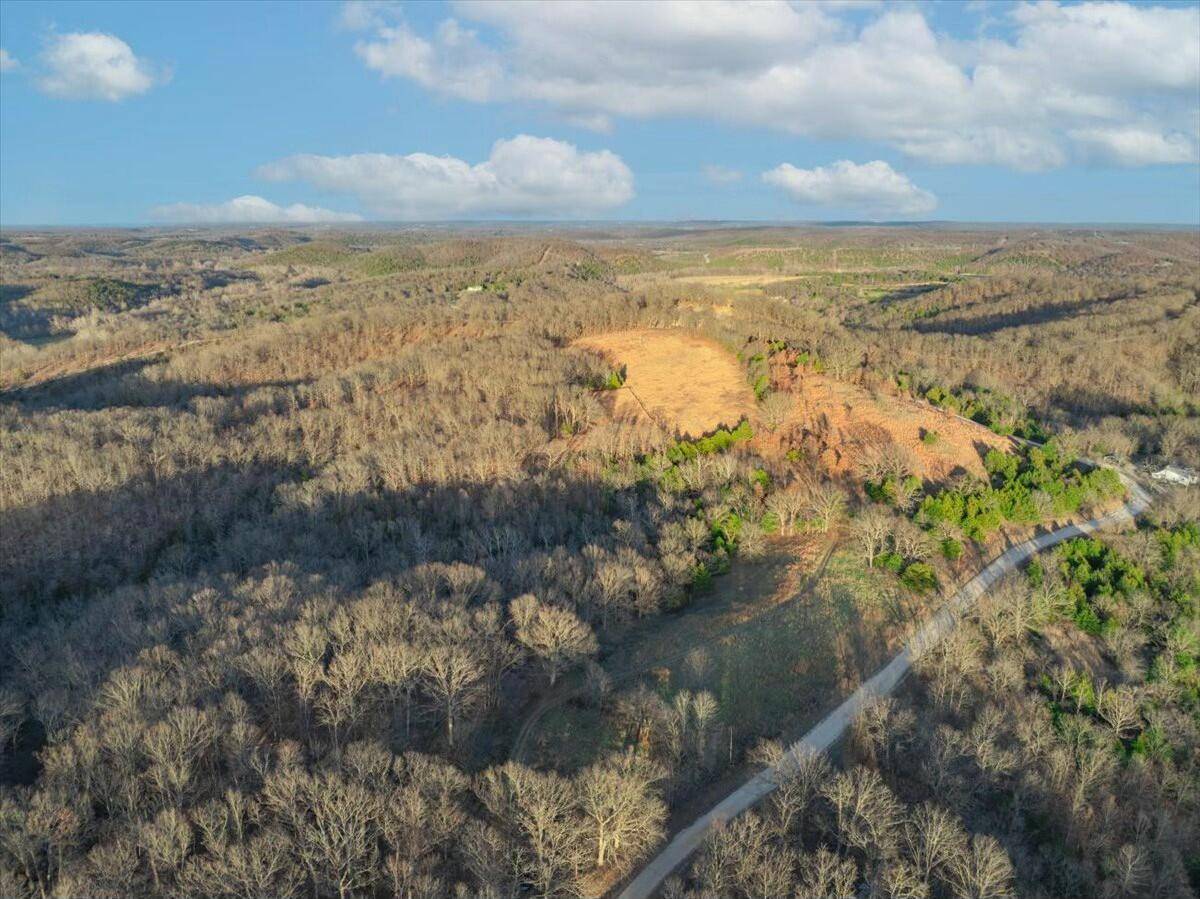 Mack's Creek, MO 65786,000 Chapel Bluff RD