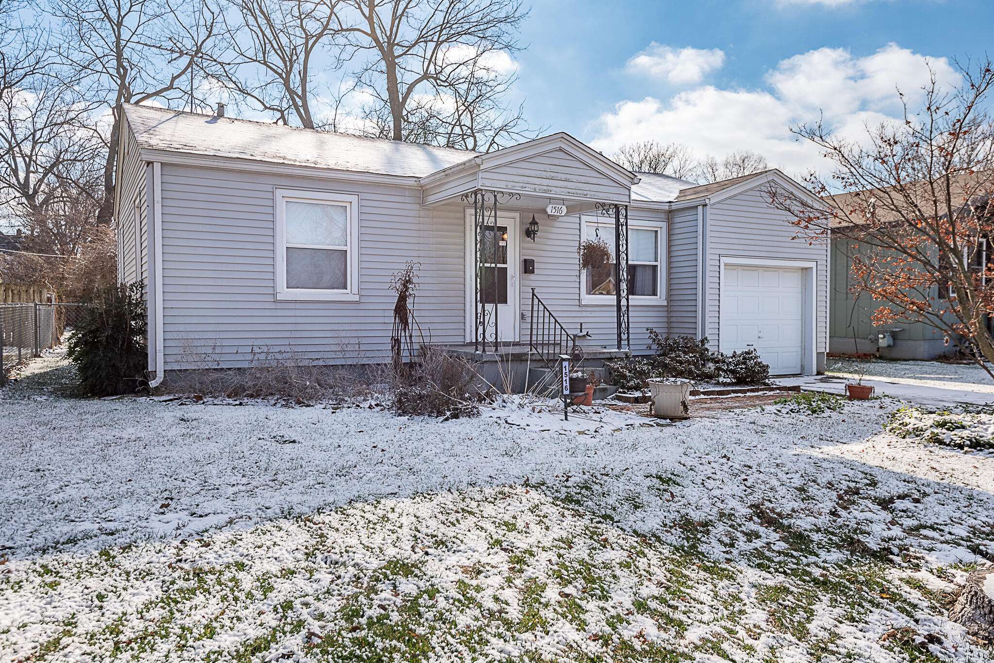 Springfield, MO 65803,1516 W Thoman ST