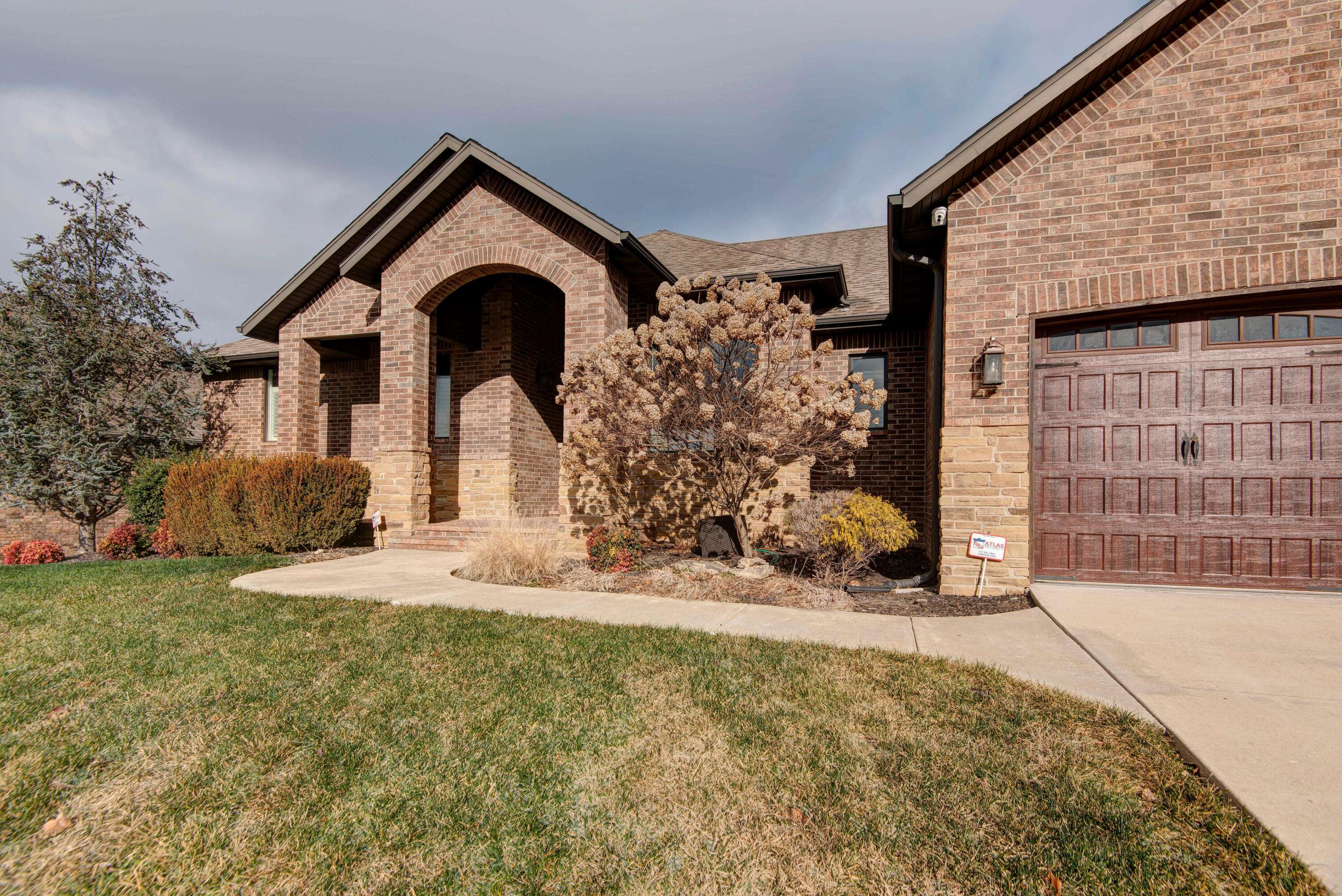 Nixa, MO 65714,6011 Copper Ridge ST