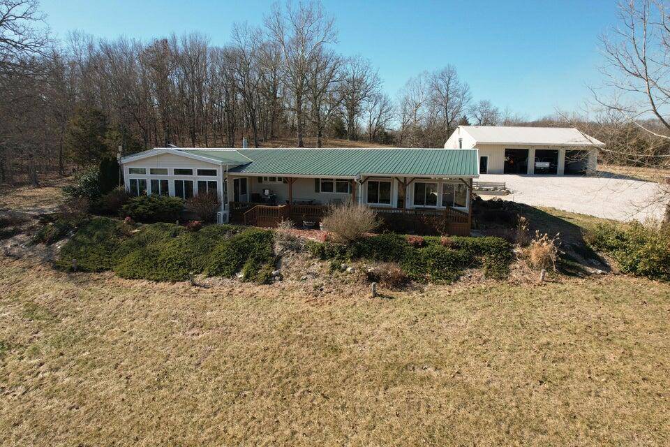 Seymour, MO 65746,2353-2351 Severs RD