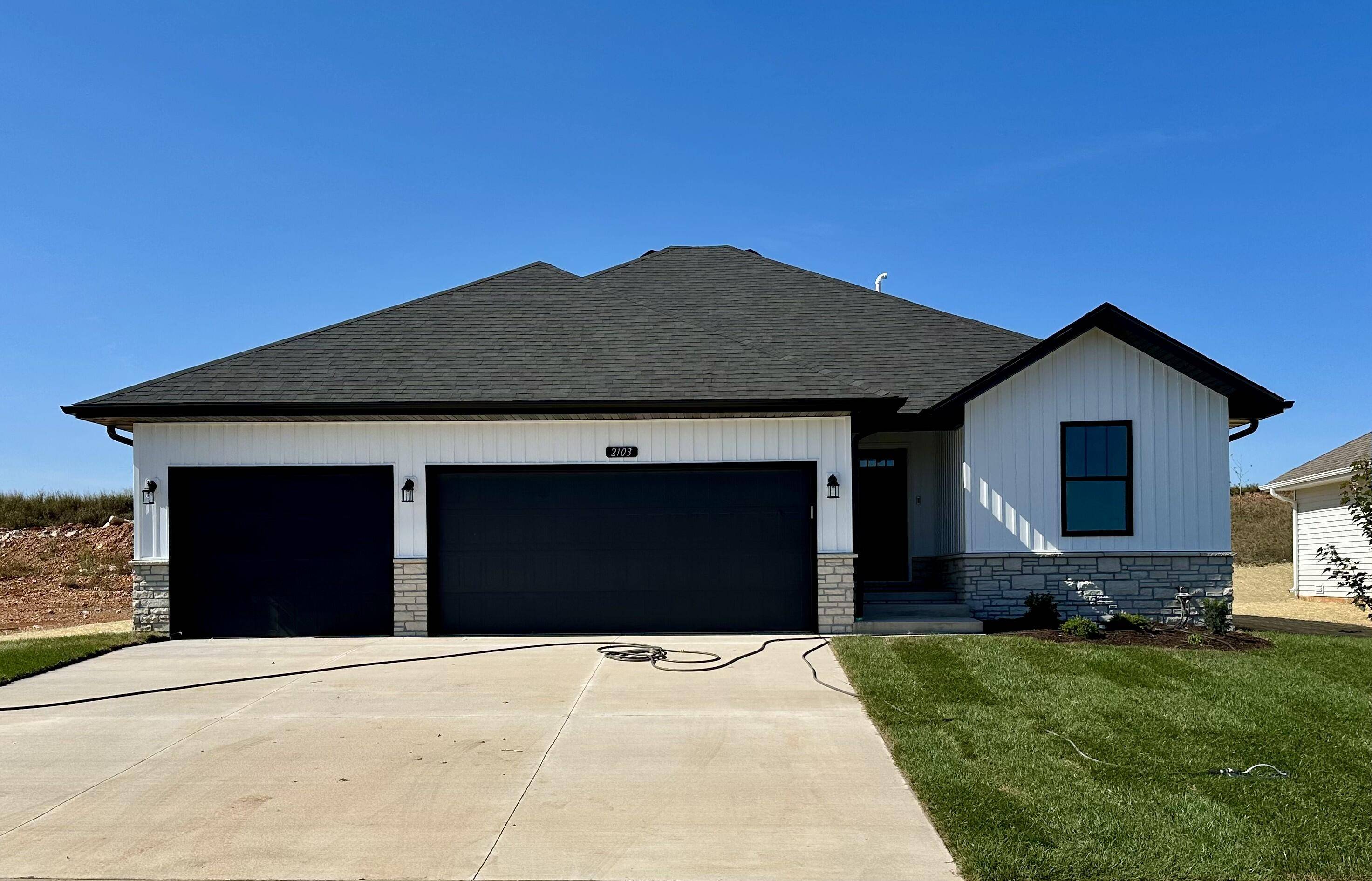 Rogersville, MO 65742,553 Spring Meadow DR #Lot 58