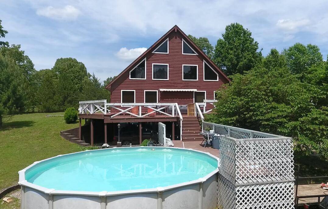 Thayer, MO 65791,405 Private Road 63-106