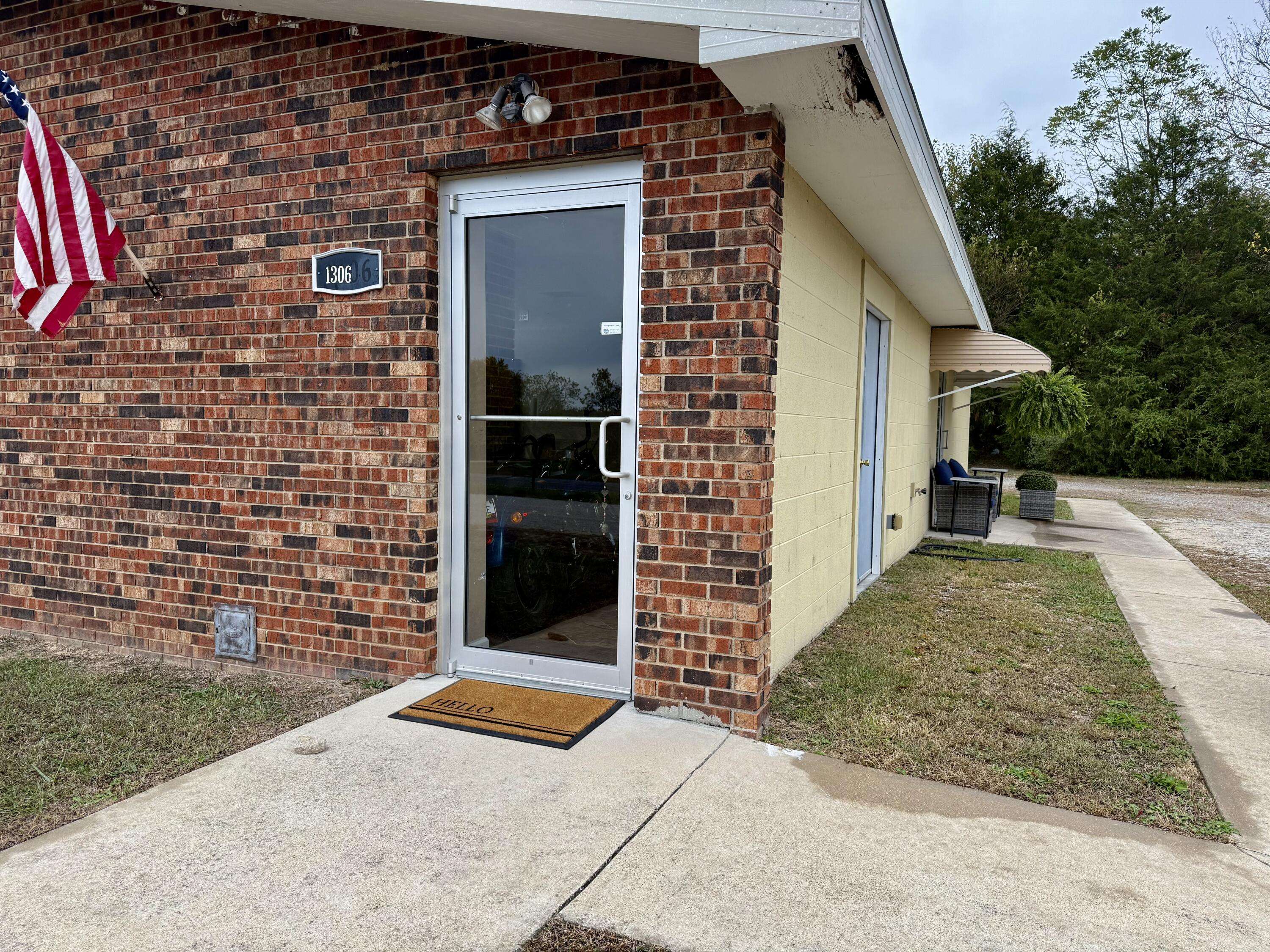 Ava, MO 65608,1306 Shull ST