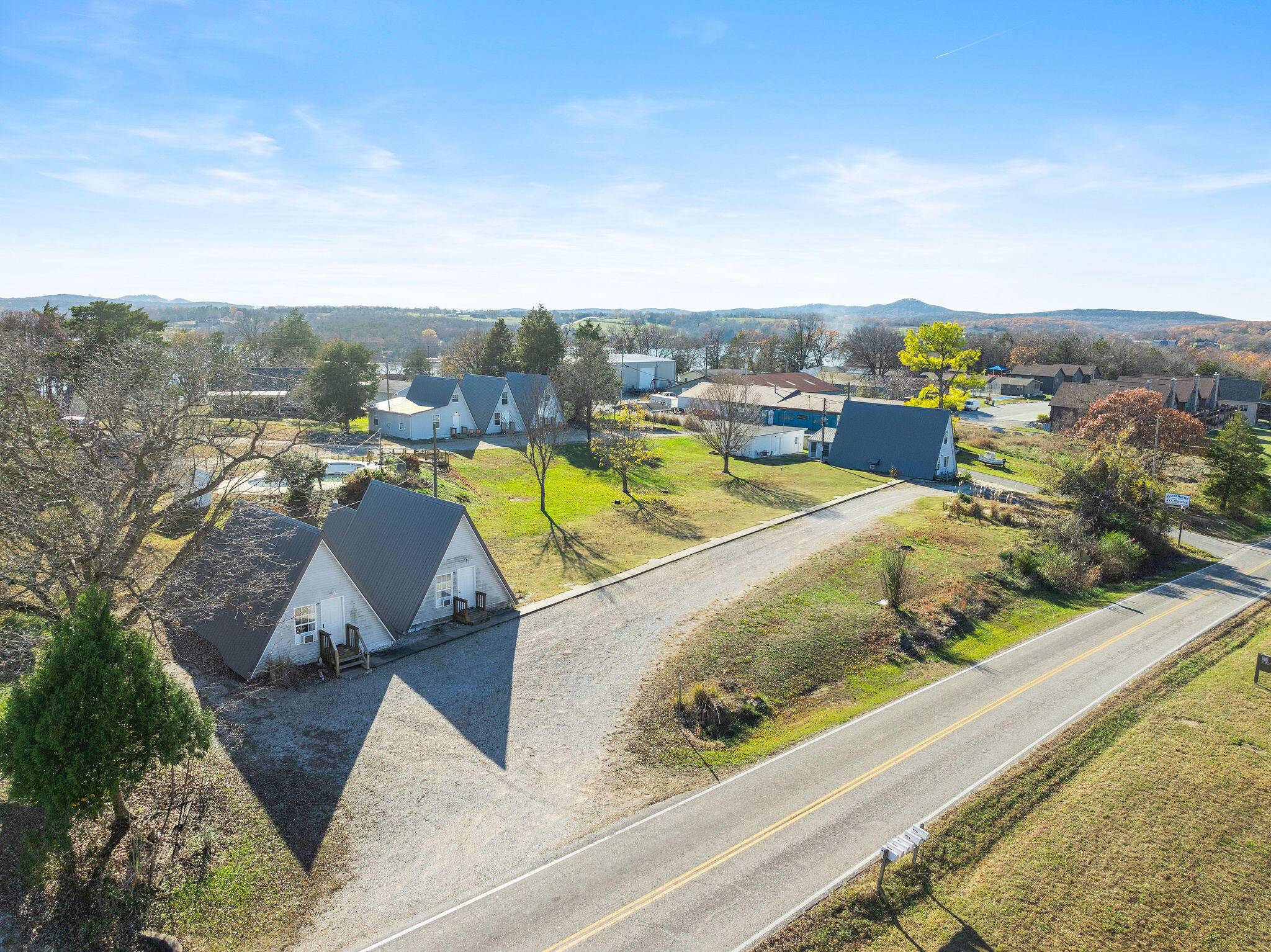 Lampe, MO 65681,25 Bay Breeze LN