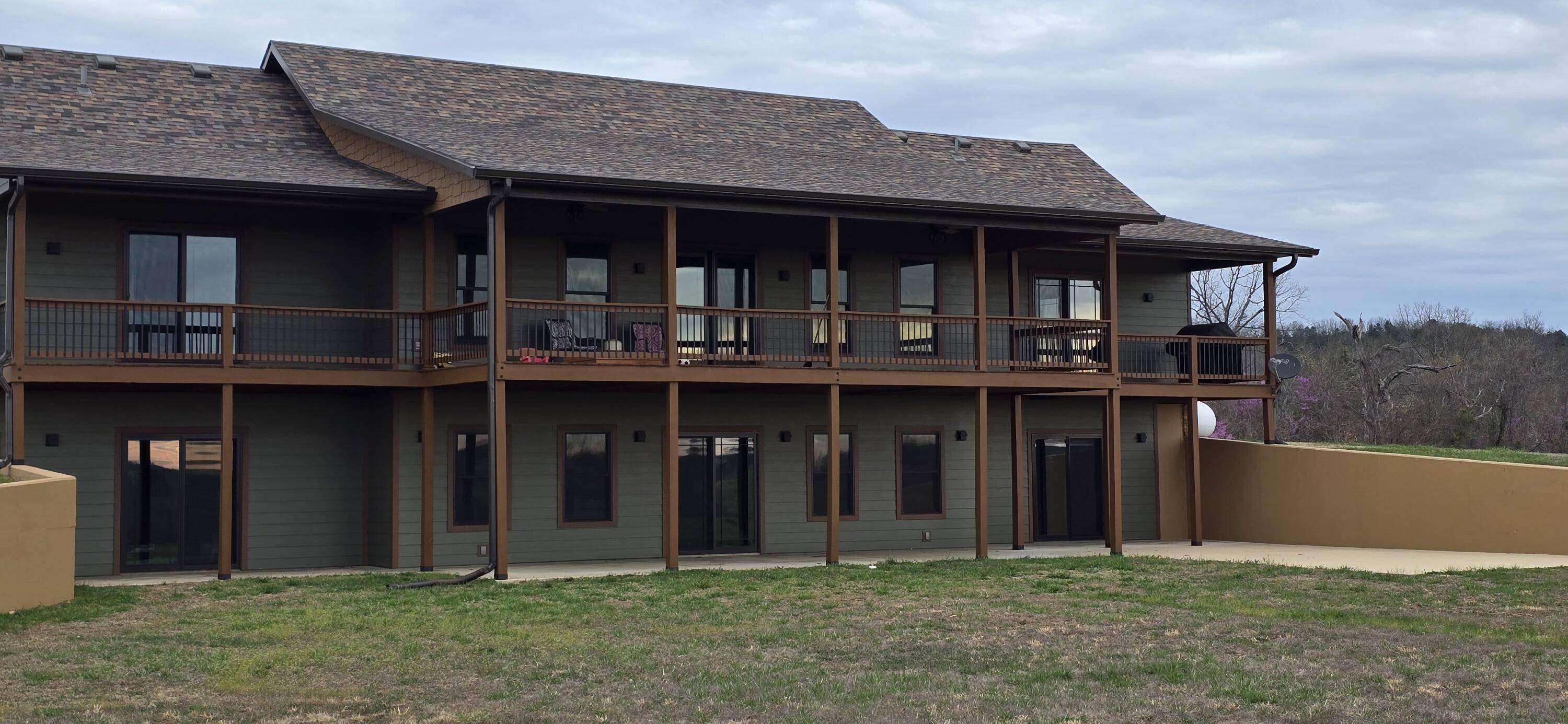 Theodosia, MO 65761,132 County Road 900