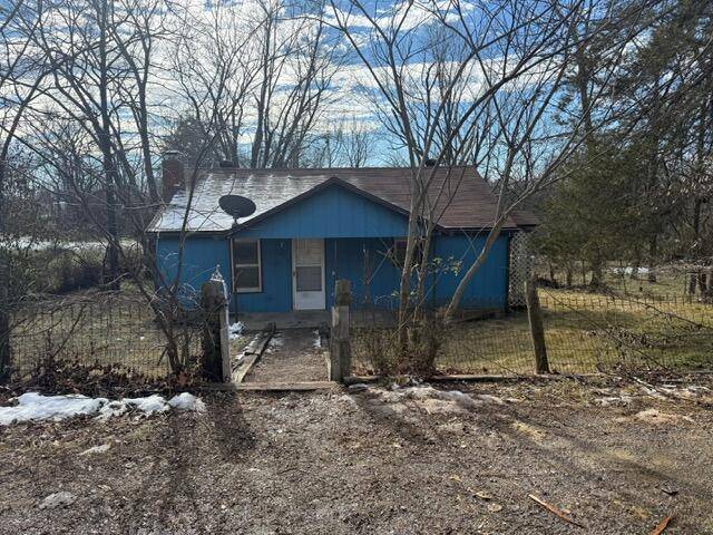 Mountain View, MO 65548,627 East 3rd Street