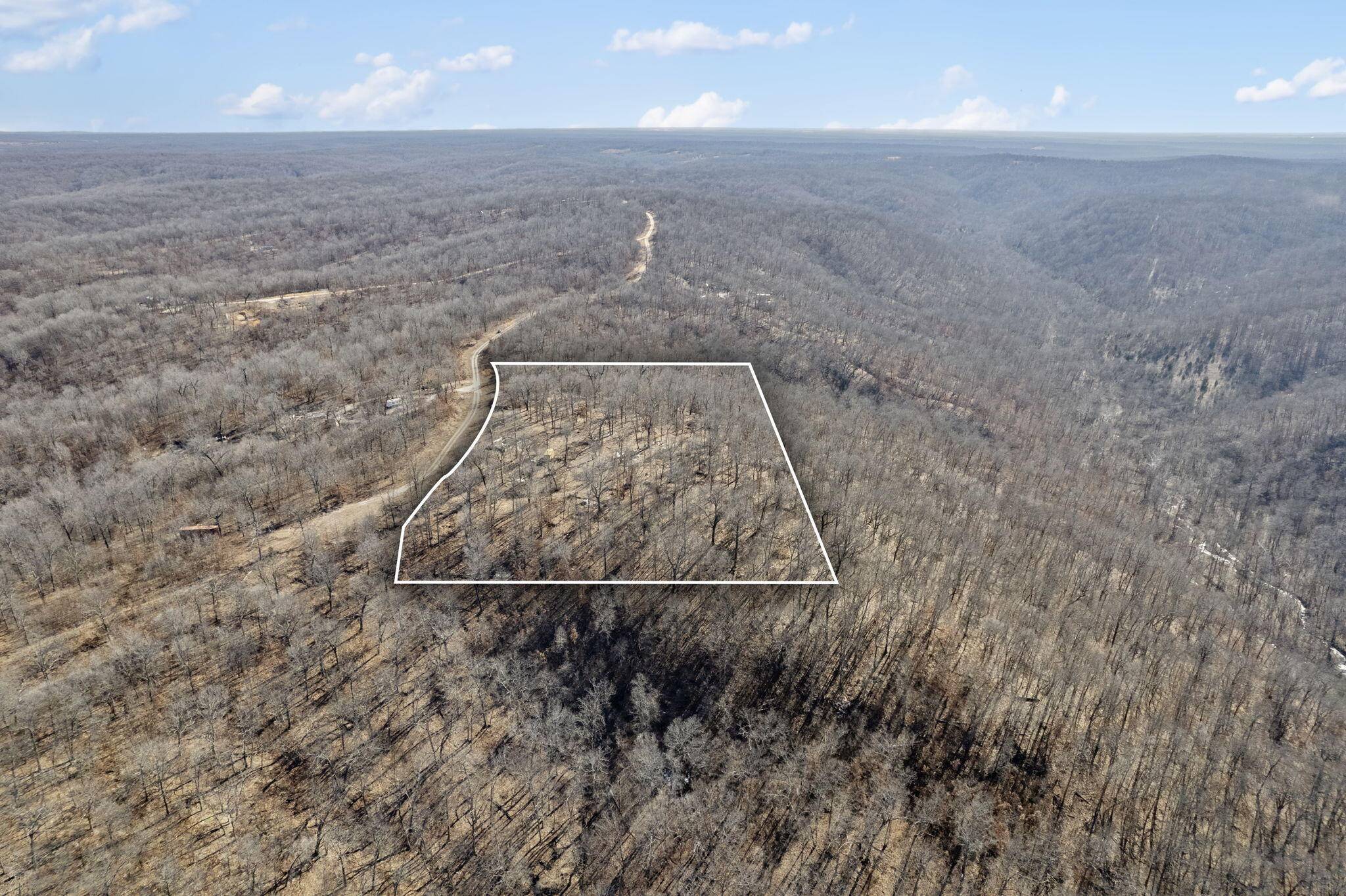 Lebanon, MO 65536,30415 Mauka DR