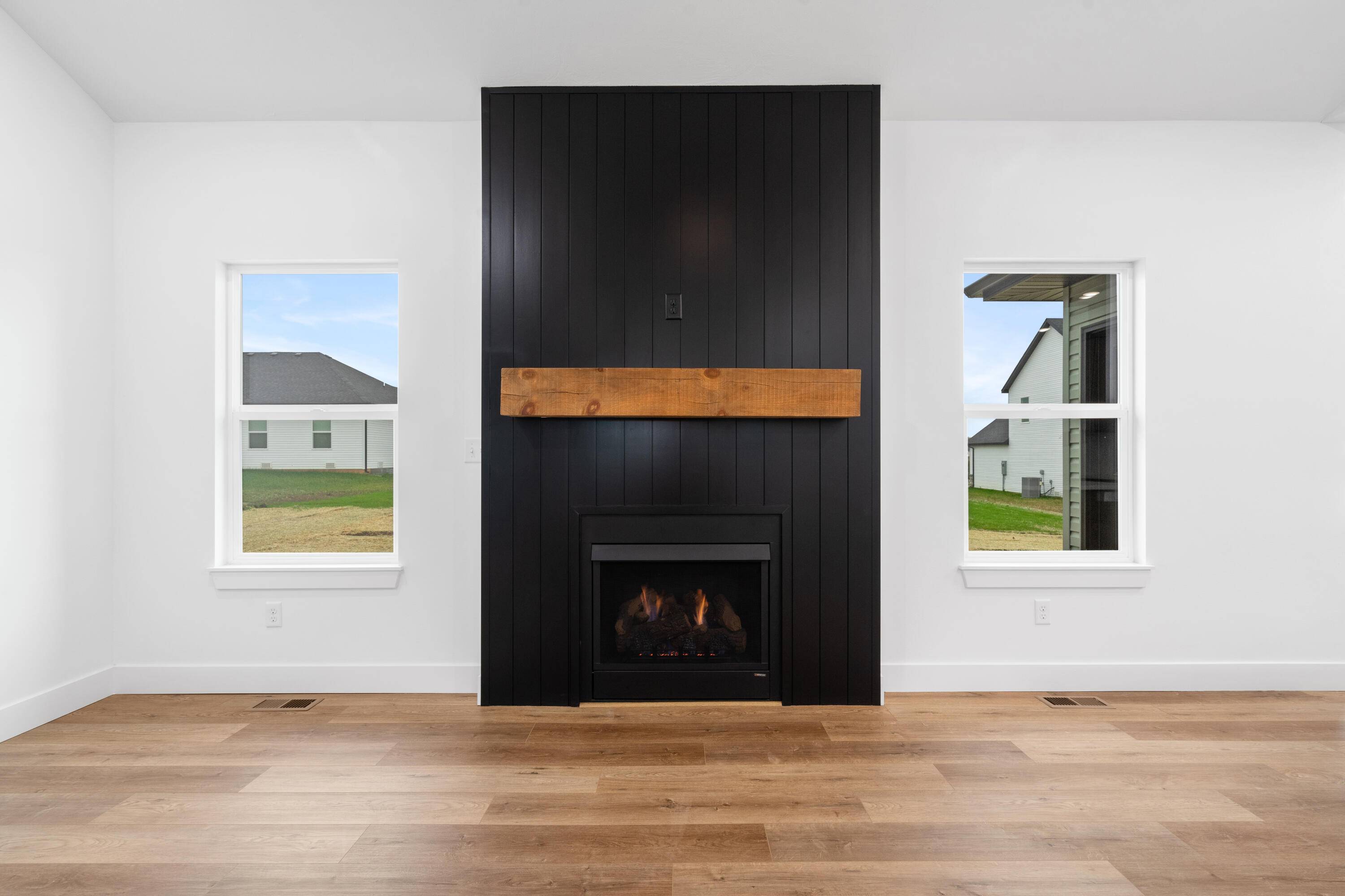 Republic, MO 65738,179 E Kelce LN