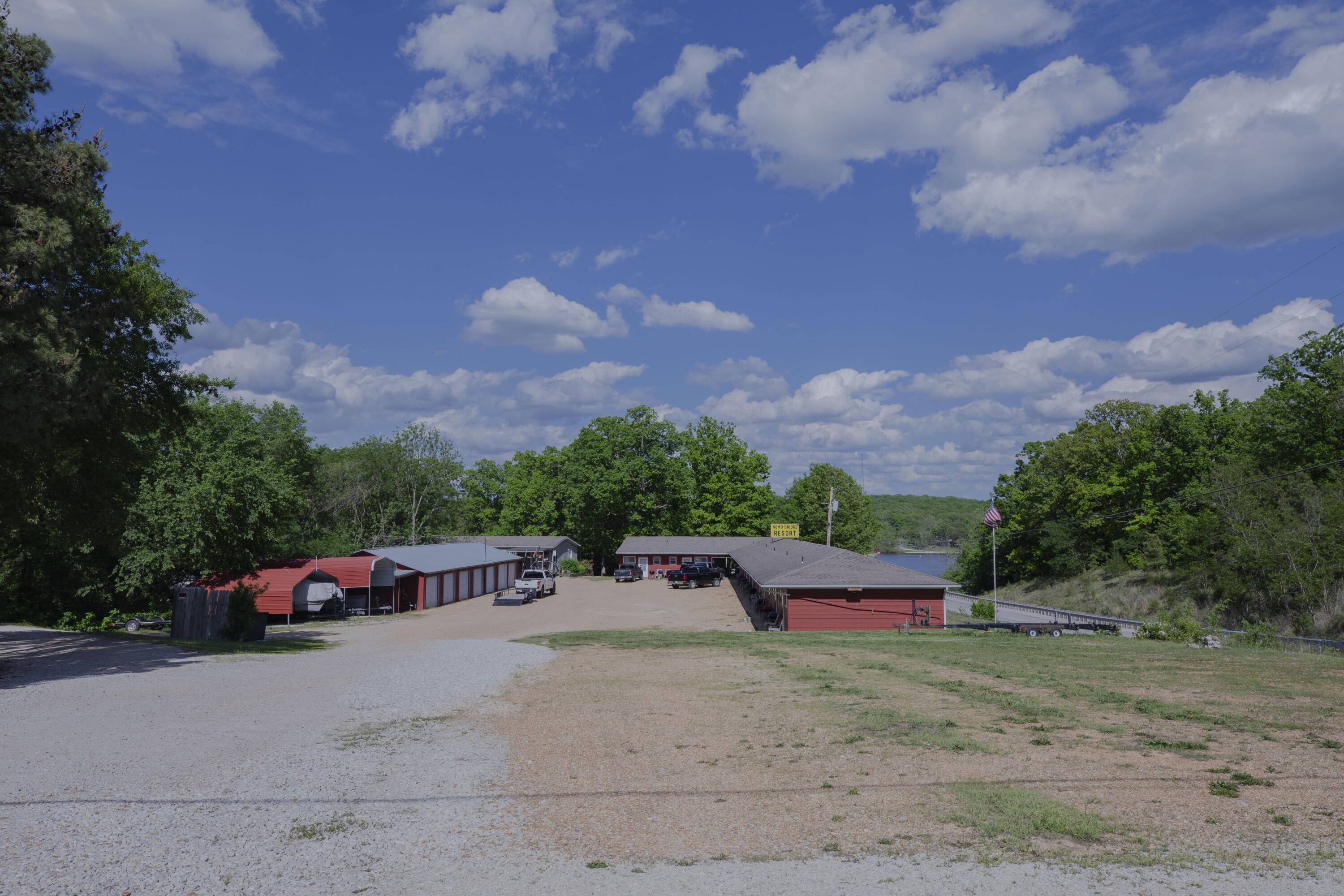 Pittsburg, MO 65724,25654 Dove DR