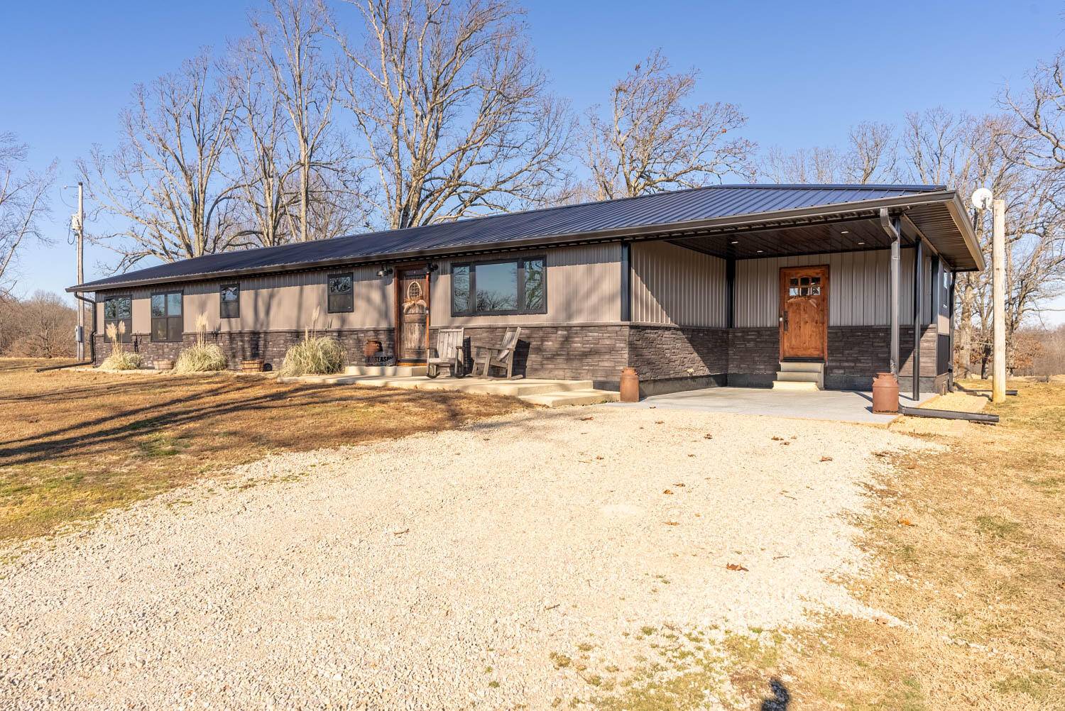 Thayer, MO 65791,15881 Highway 142