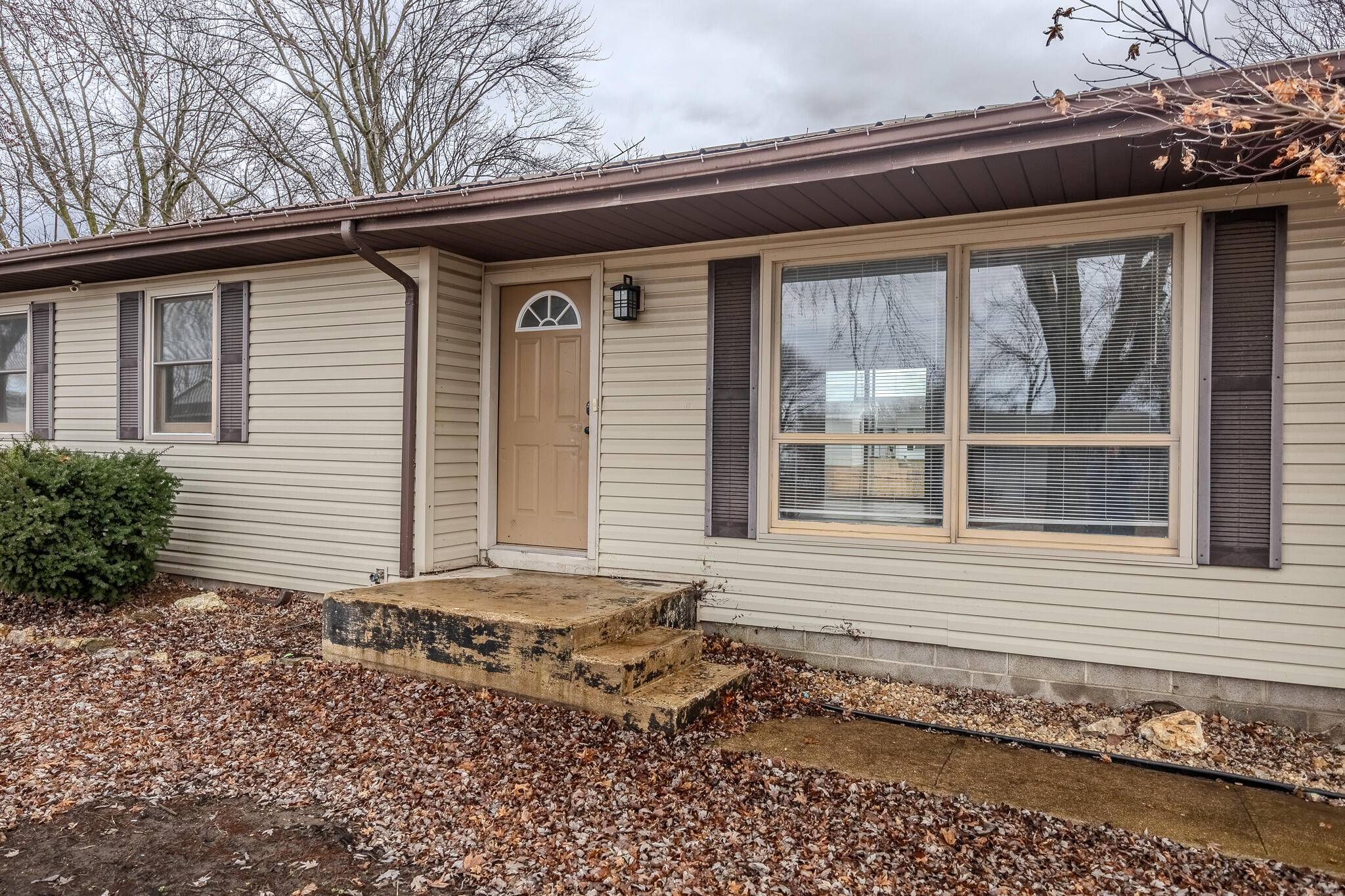Buffalo, MO 65622,1306 W Missouri ST