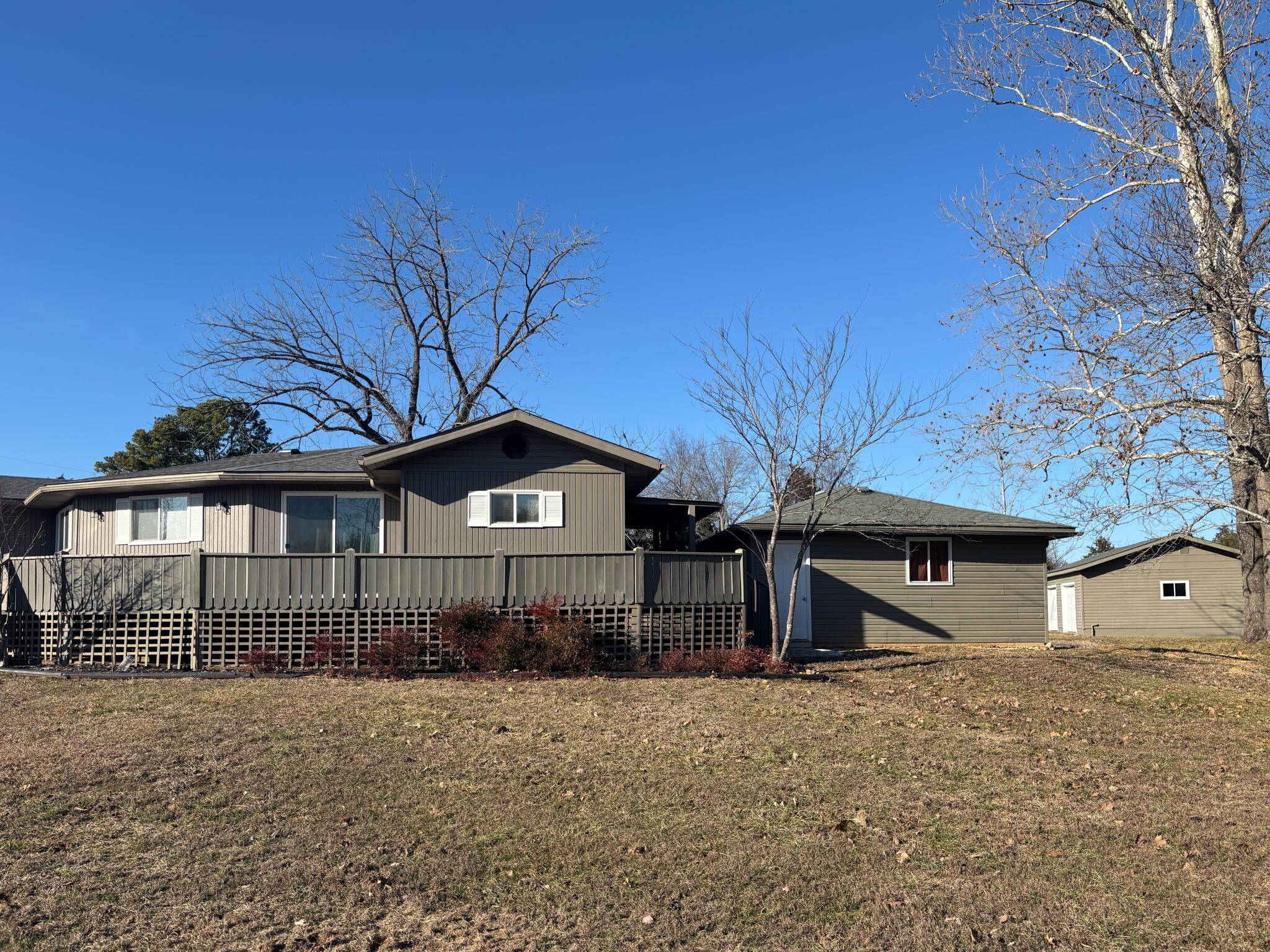 Theodosia, MO 65761,378 County Road 661