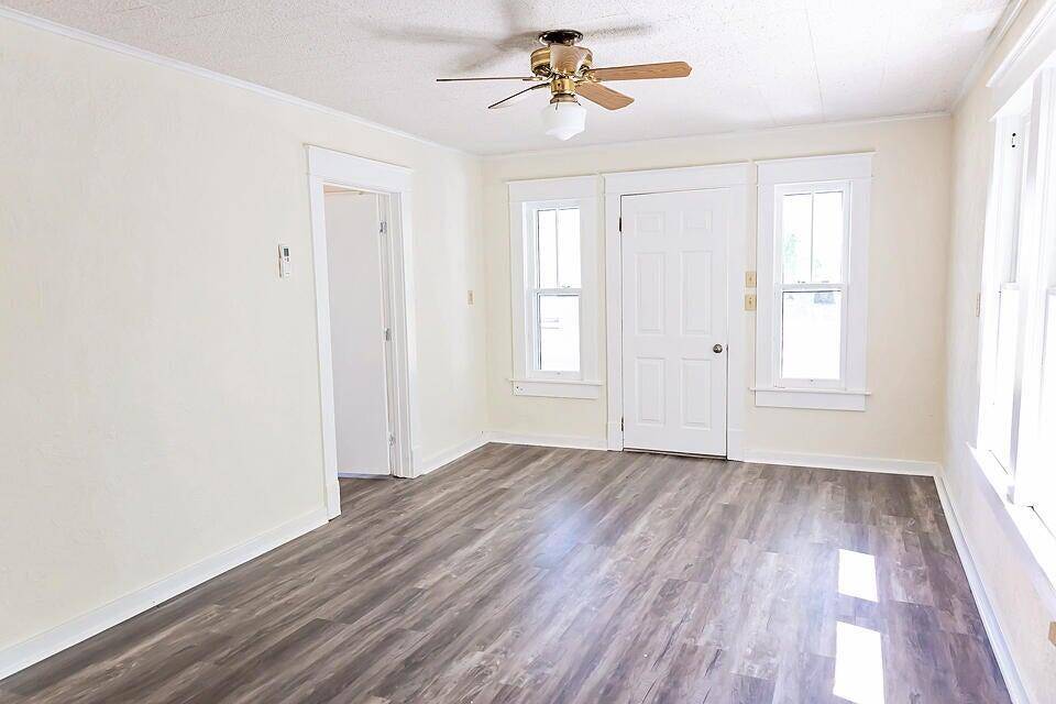 Mountain Grove, MO 65711,718 W Frisco ST