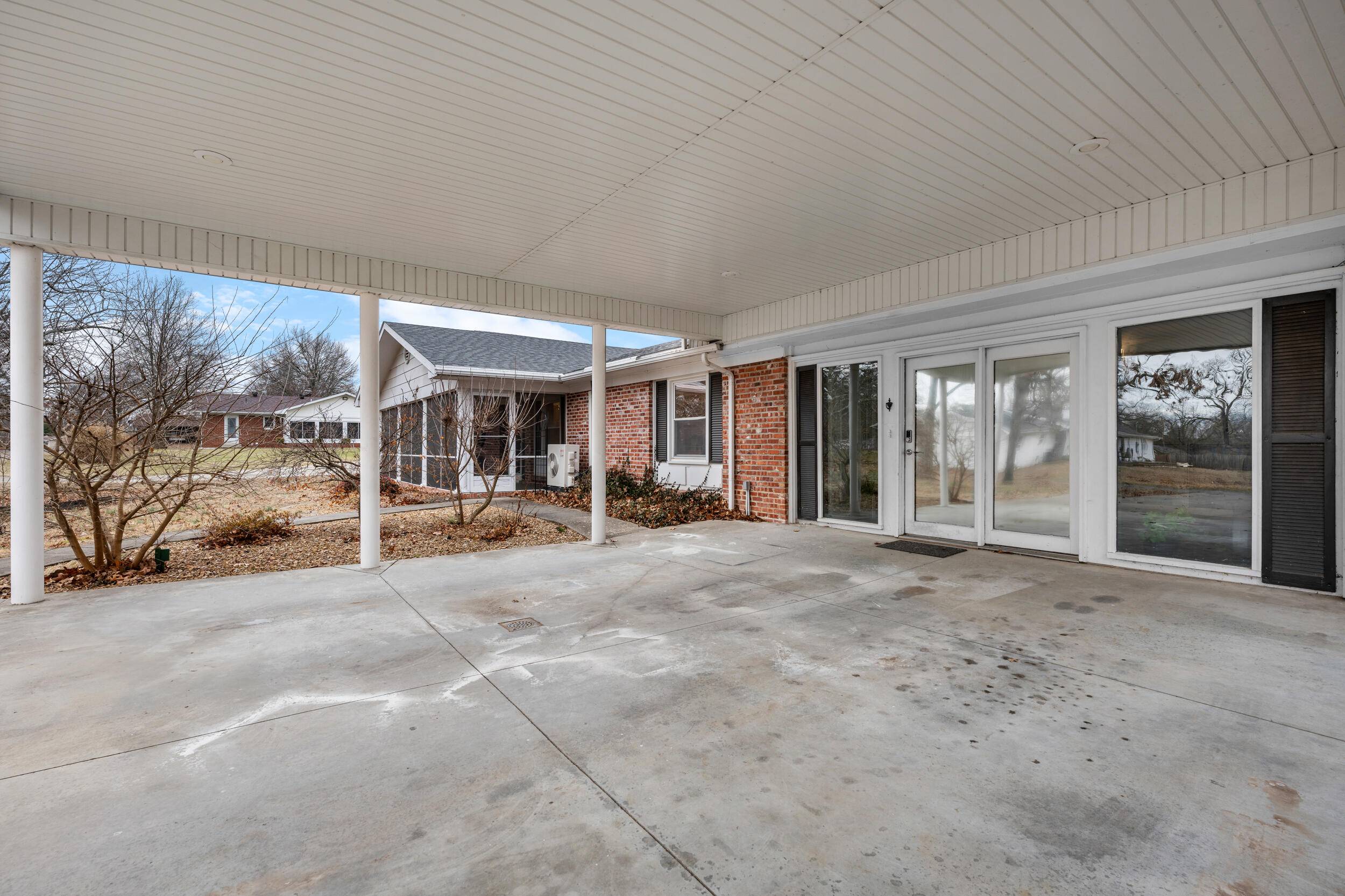 Bolivar, MO 65613,721 N Canton AVE