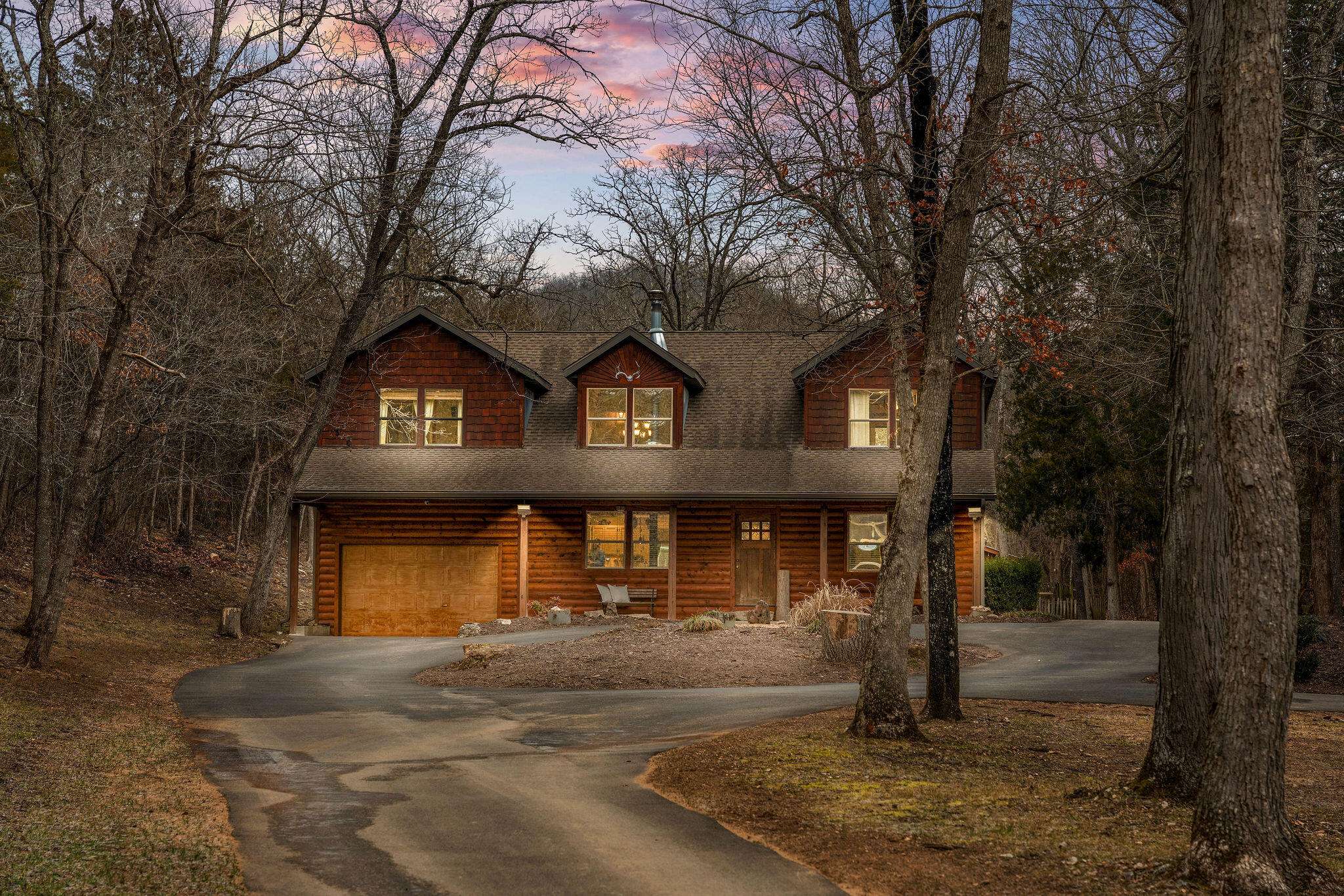 Omaha, AR 72662,15430 Old Cricket RD