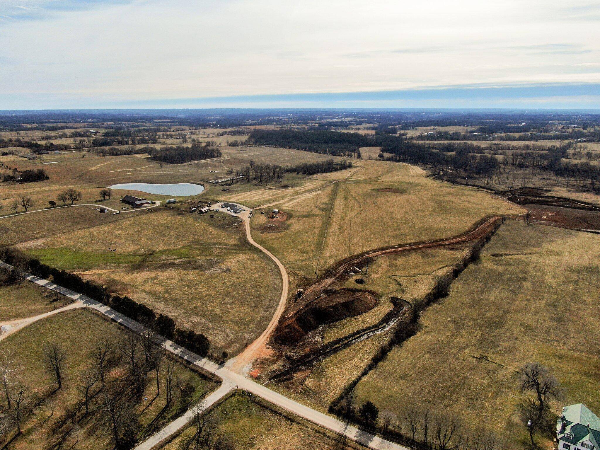 Clever, MO 65631,2120 Jasmine RD