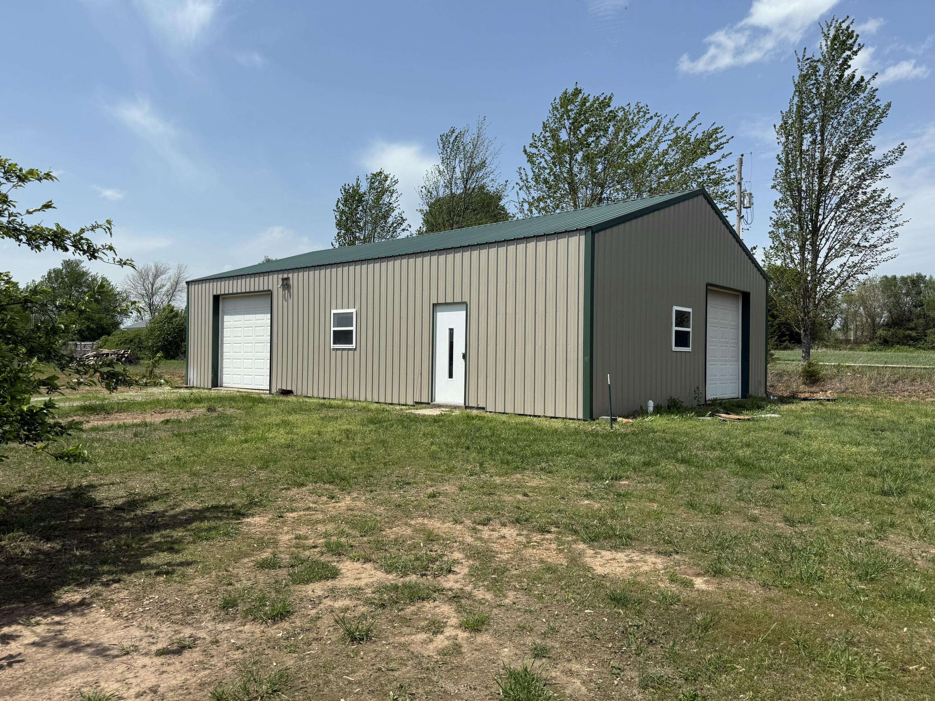 Bolivar, MO 65613,000 S 107th RD