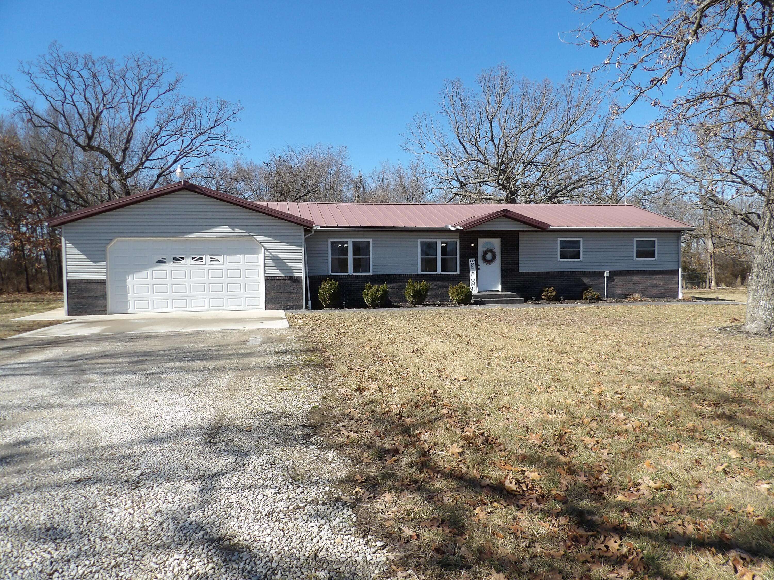 Sarcoxie, MO 64862,9855 Lawrence County AVE