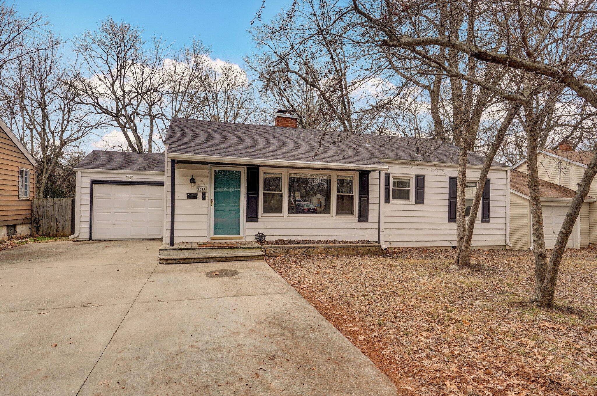 Springfield, MO 65807,1511 S Roanoke AVE