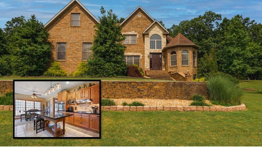 West Plains, MO 65775,1165 Susan DR