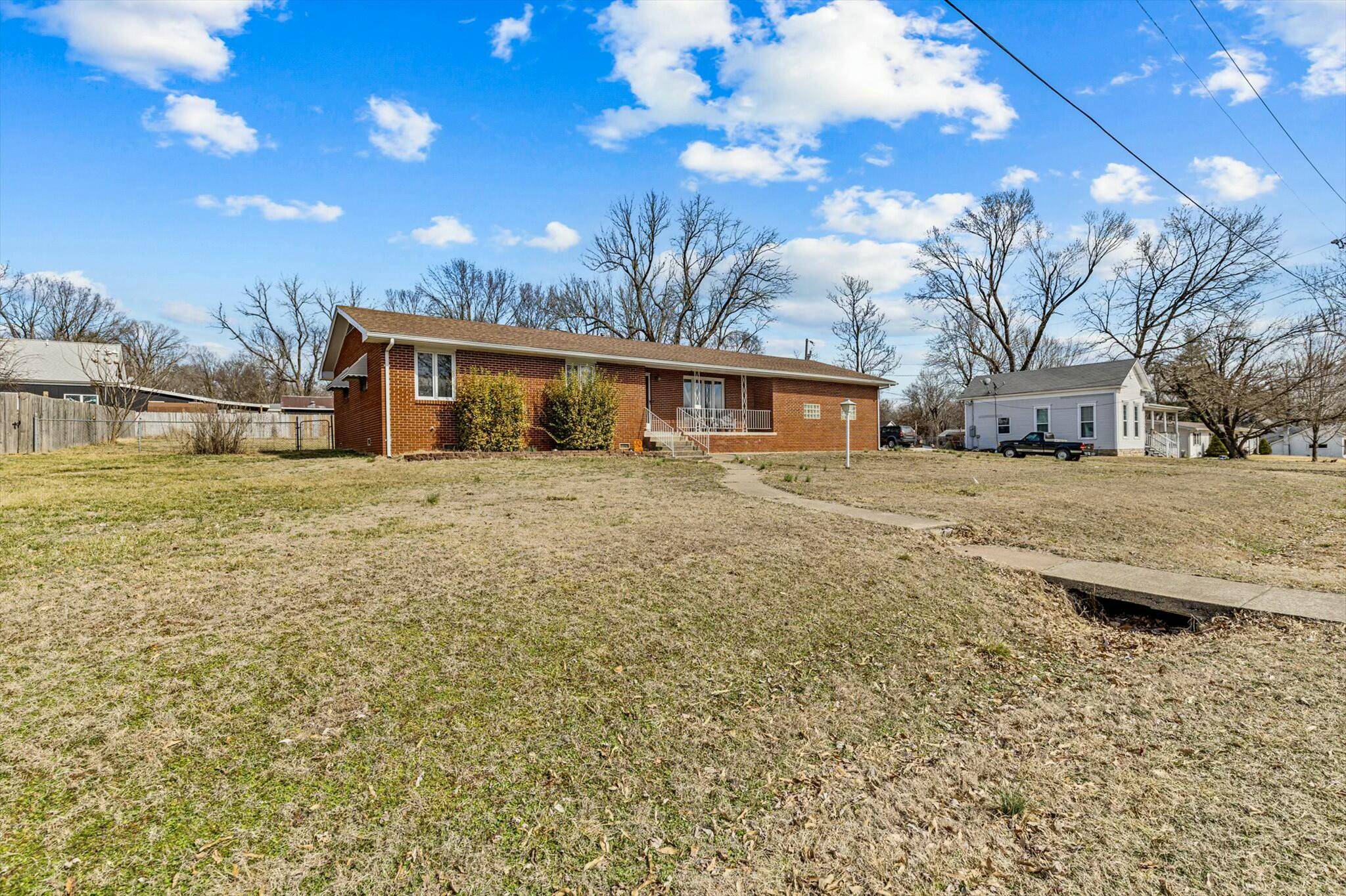 Ash Grove, MO 65604,106 W College ST