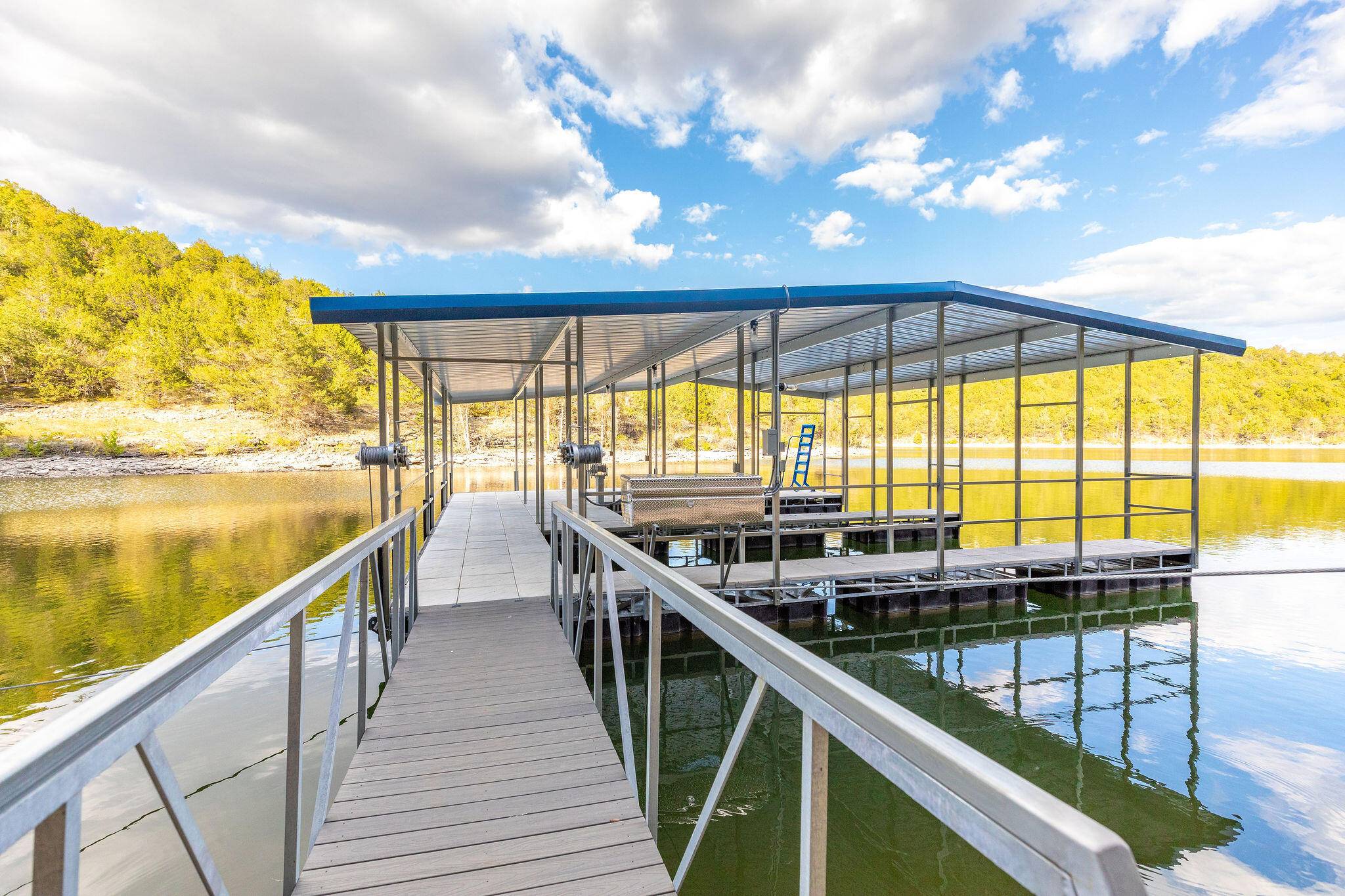 Lampe, MO 65681,000 Pokeberry Ridge