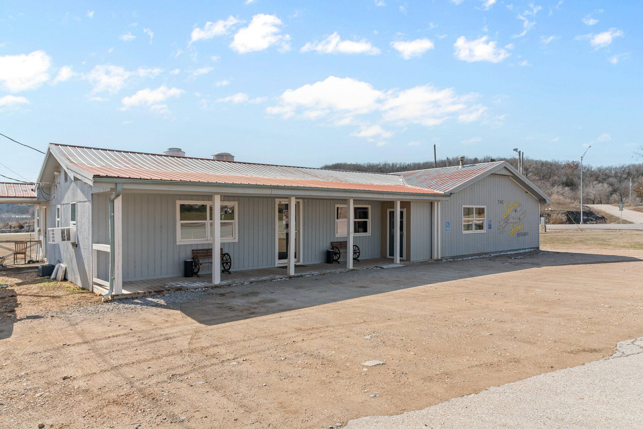 Jane, MO 64856,48 Little Missouri RD