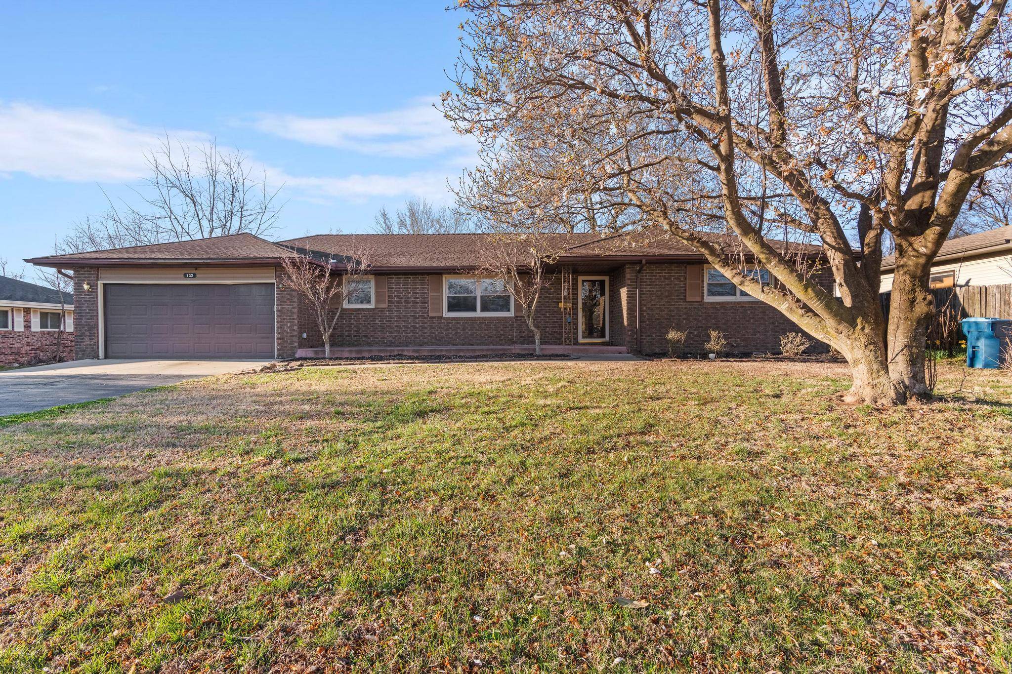 Republic, MO 65738,132 E Ritter ST