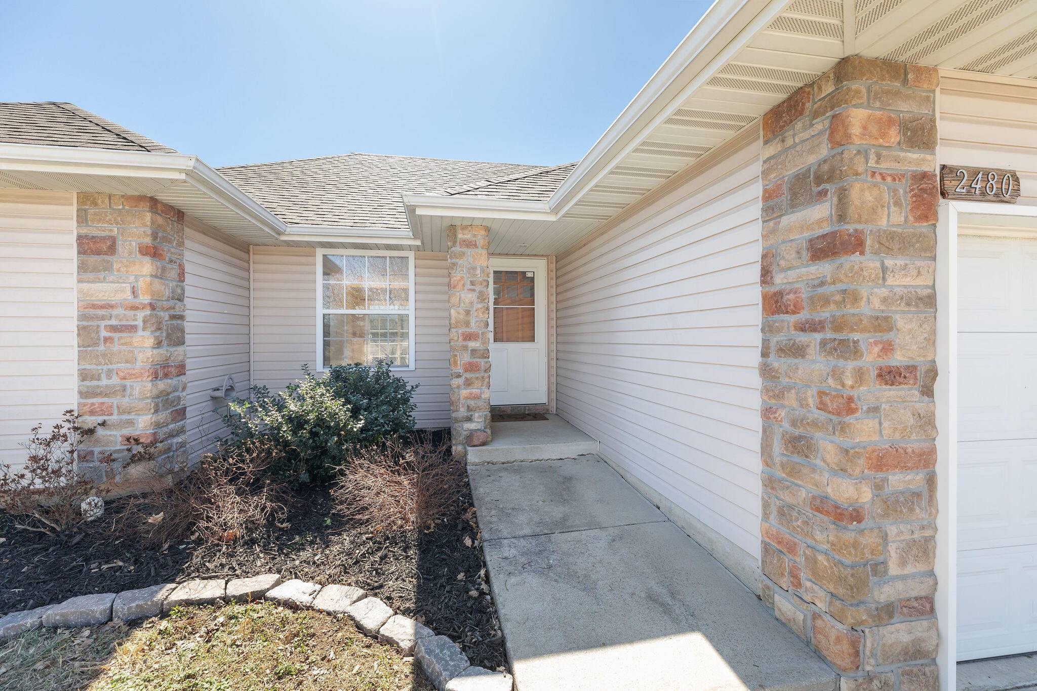 Springfield, MO 65803,2480 W Brook Ridge ST