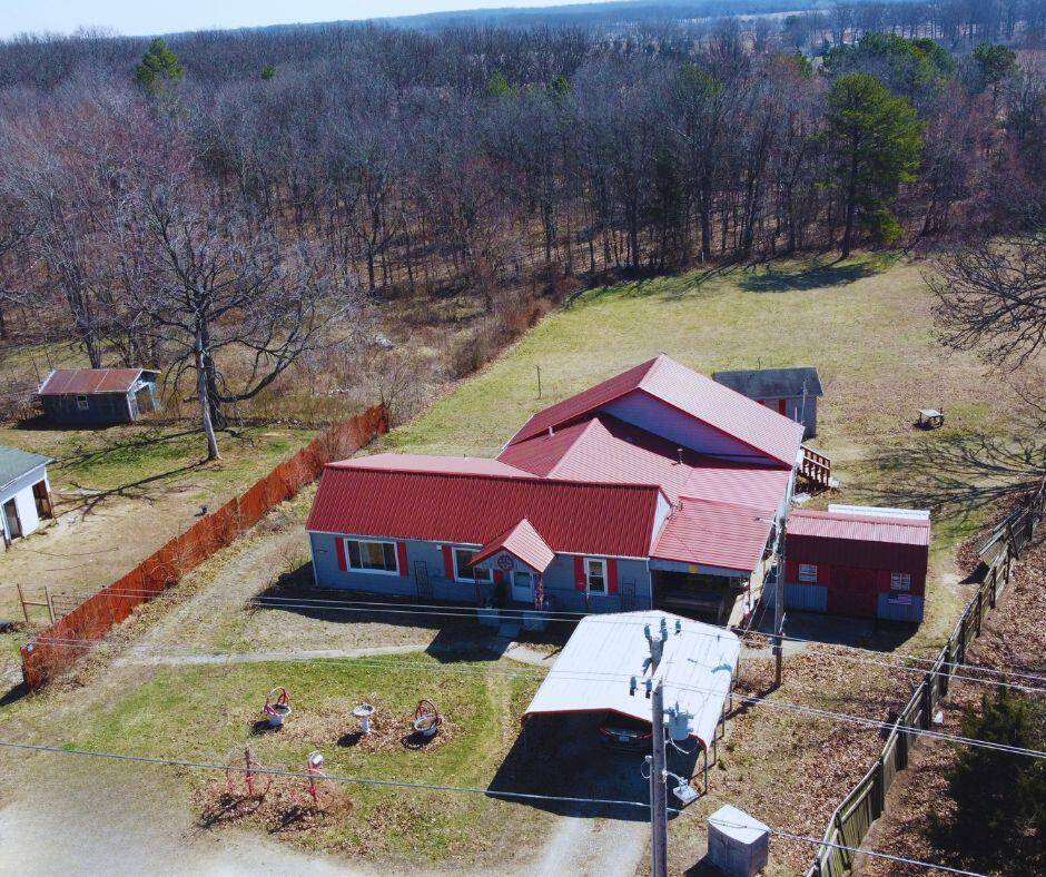 Salem, MO 65560,2882 N Highway 19