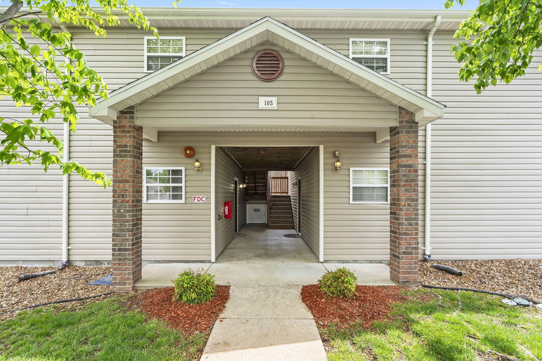 Branson, MO 65616,105 Garden CIR #3