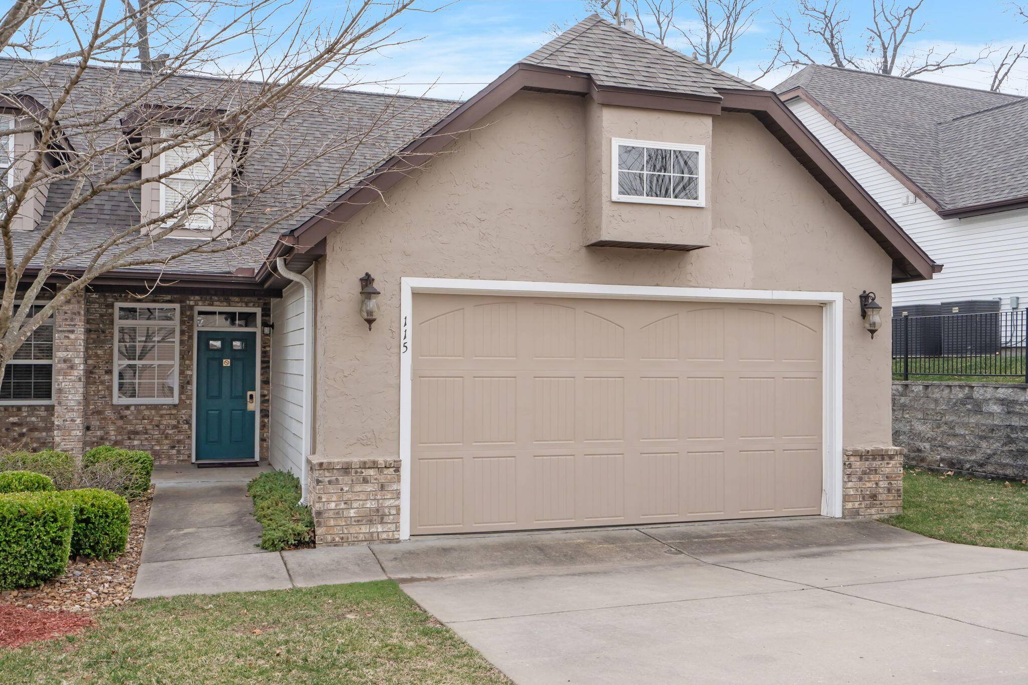Branson, MO 65616,115 Residence Lane #4