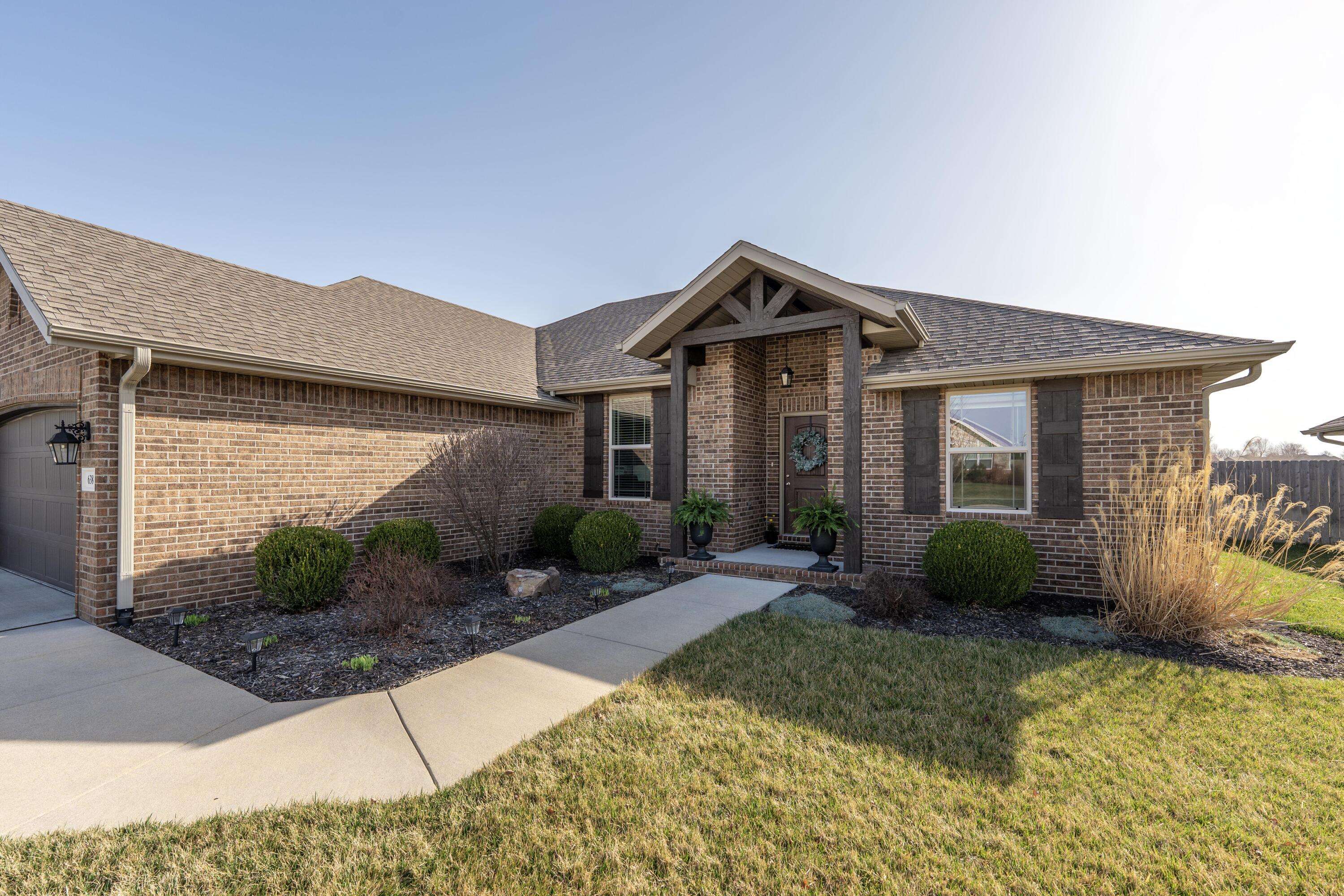 Nixa, MO 65714,638 N Eagle Park CIR