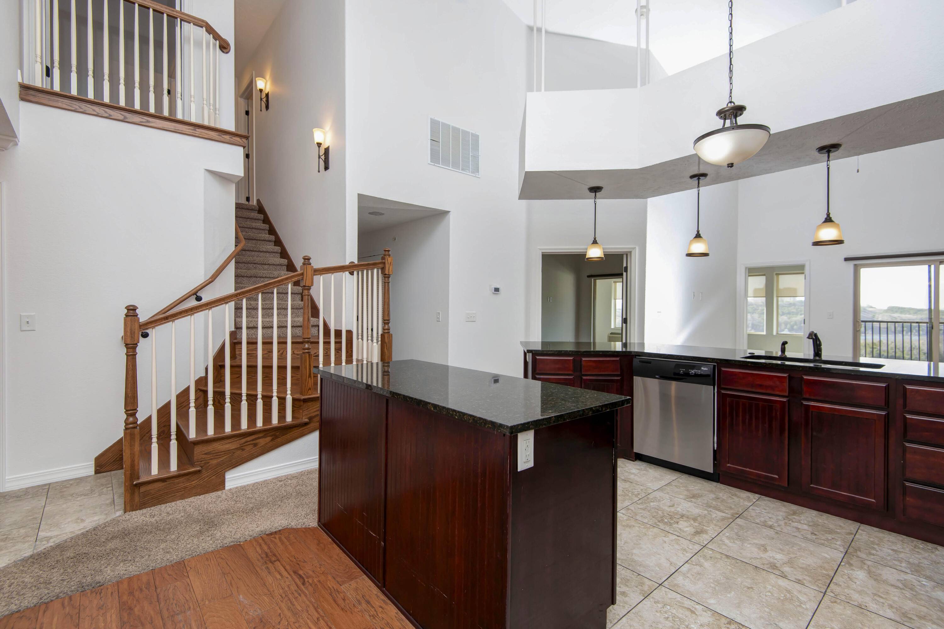 Branson, MO 65616,200 Majestic DR #412