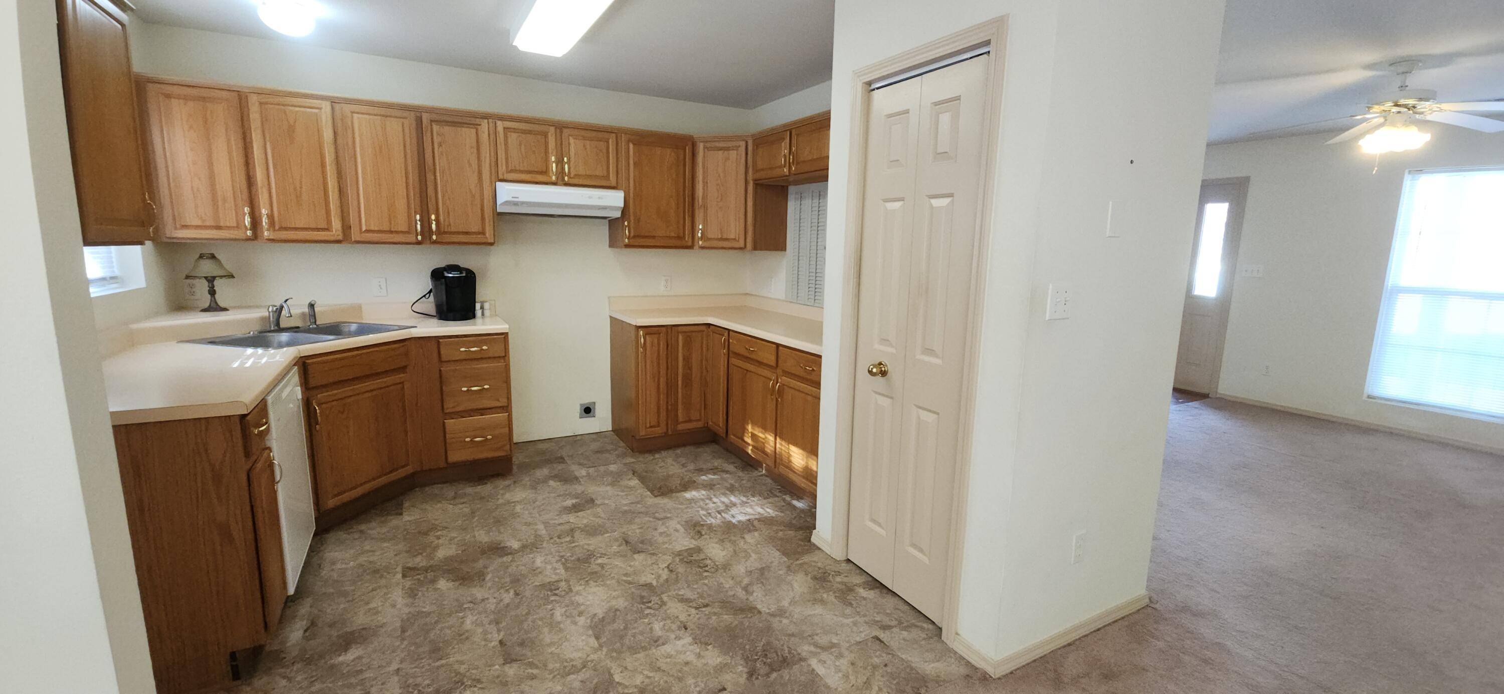 Forsyth, MO 65653,200 Eagle DR