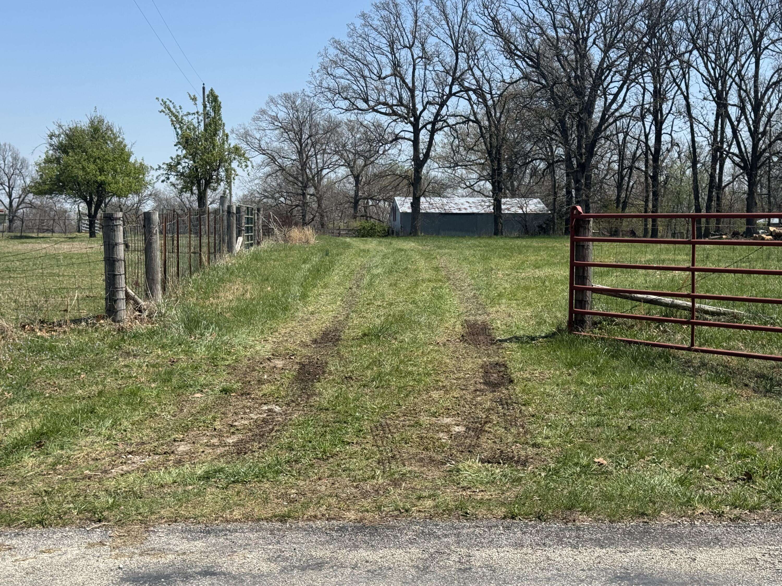 Neosho, MO 64850,Xxx Goldfinch RD
