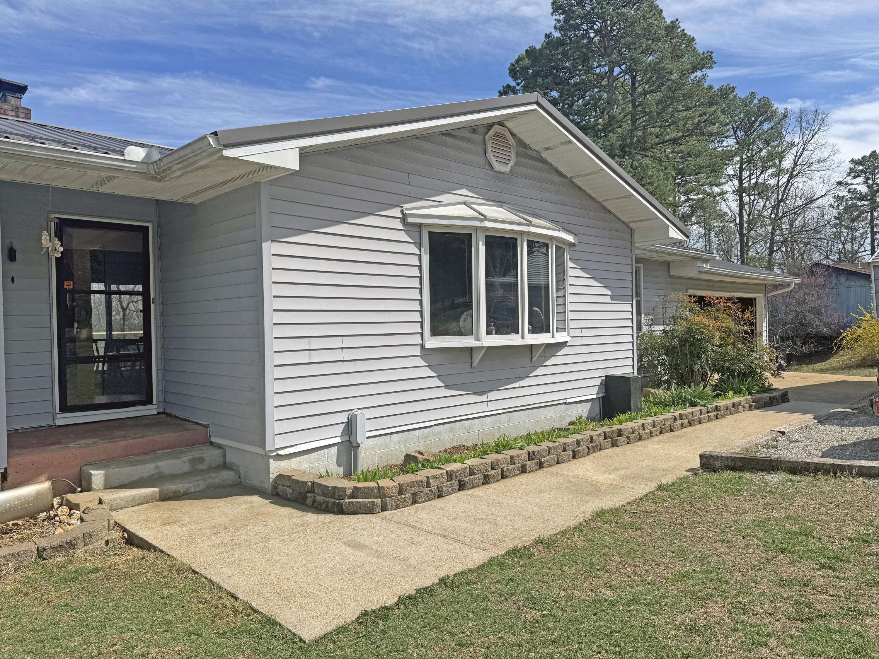 Houston, MO 65483,17586 Knox LN