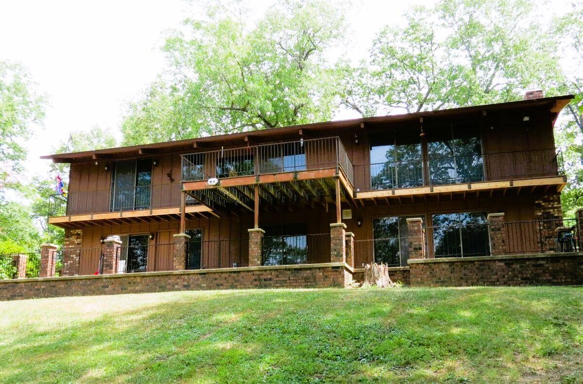 Shell Knob, MO 65747,21866 Oak Ridge Drive