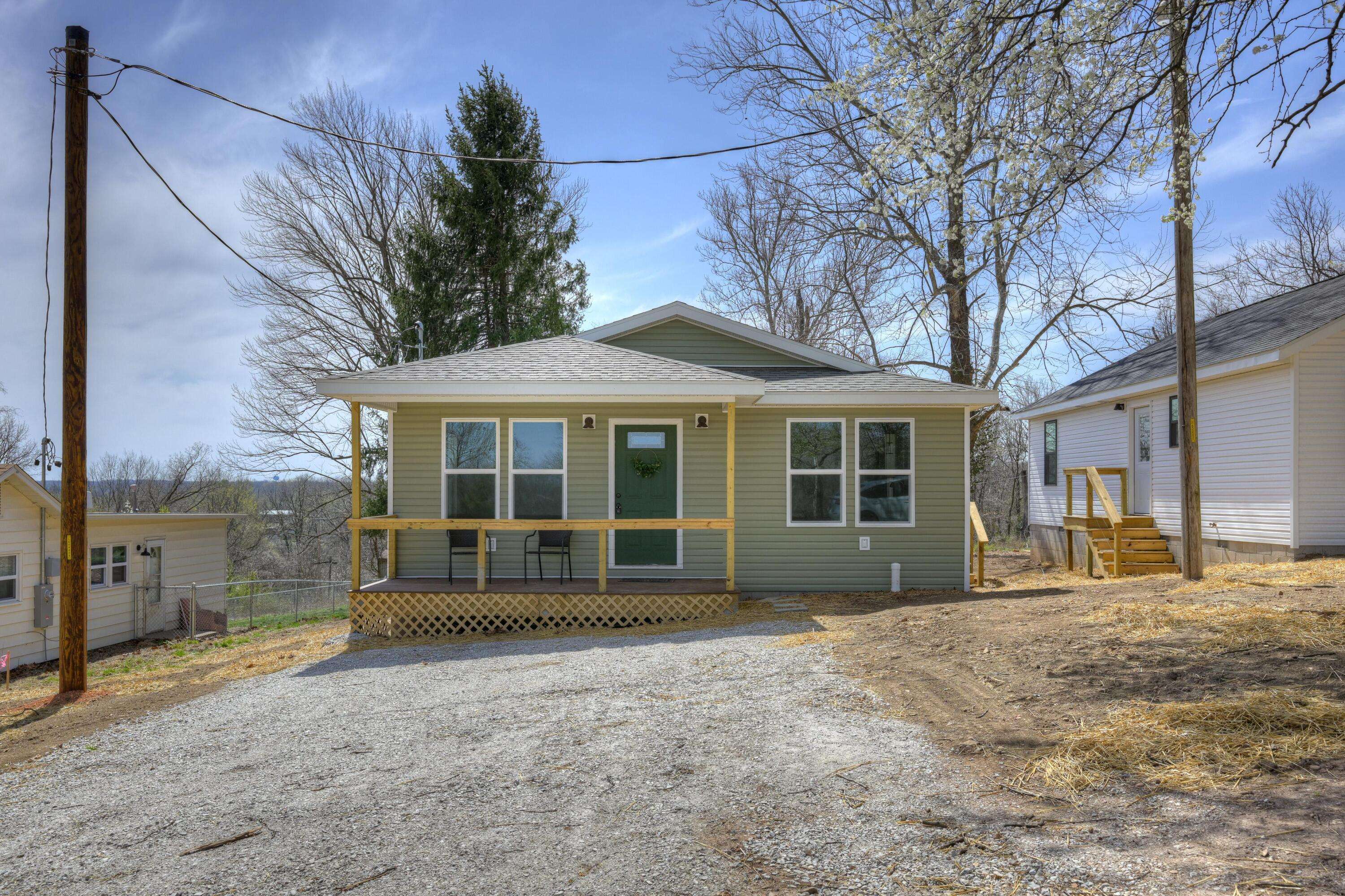 Neosho, MO 64850,817 Mary Avenue