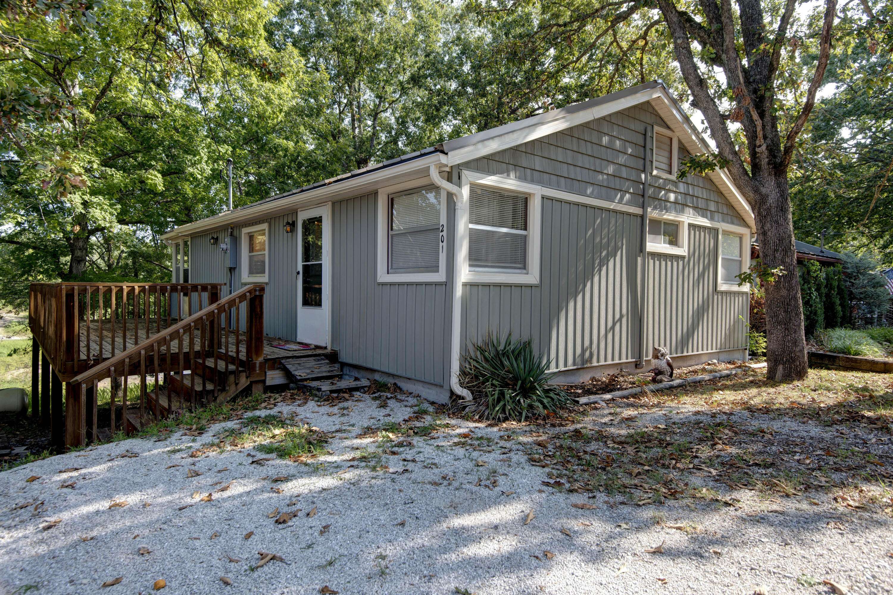 Branson West, MO 65737,201 Laurel LN
